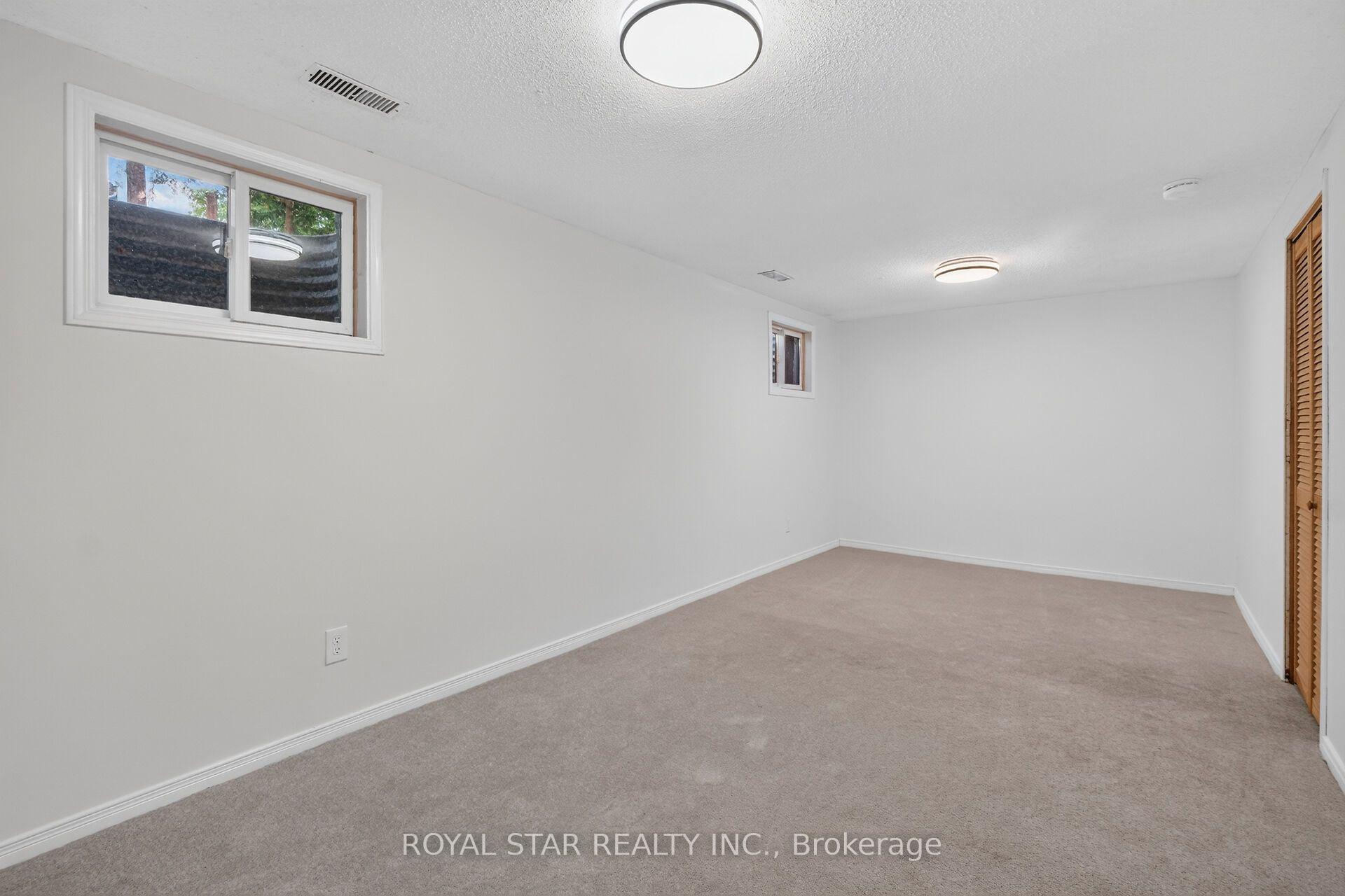 Photo 40 of Unit 207, 3205 Uplands Drive, Ottawa, Hunt Club Woods — HOMEH