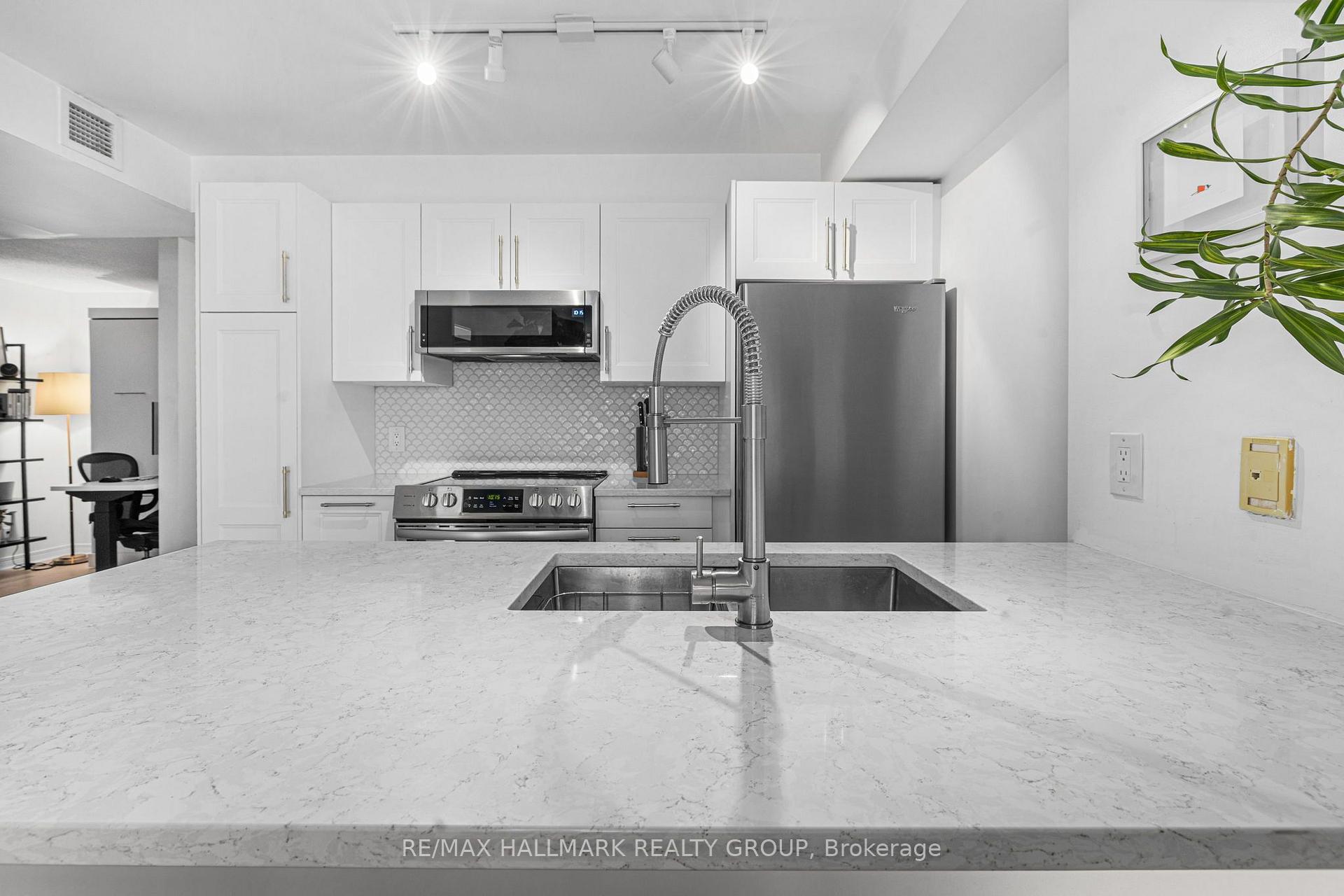 Photo 7 of Unit 511, 429 Somerset Street W, Ottawa, Ottawa Centre — HOMEH