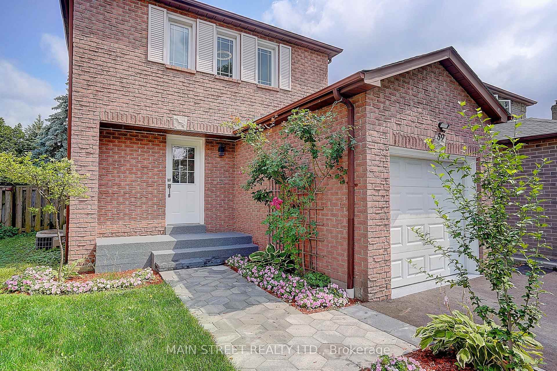 Photo 2 of 59 Stockbridge Crescent, Ajax, Central West — HOMEH