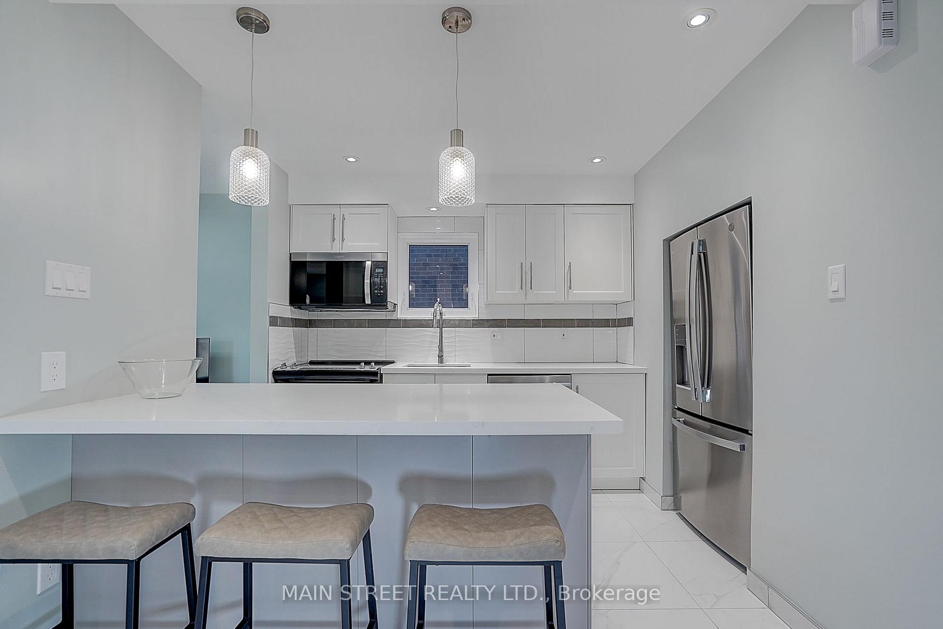 Photo 8 of 59 Stockbridge Crescent, Ajax, Central West — HOMEH