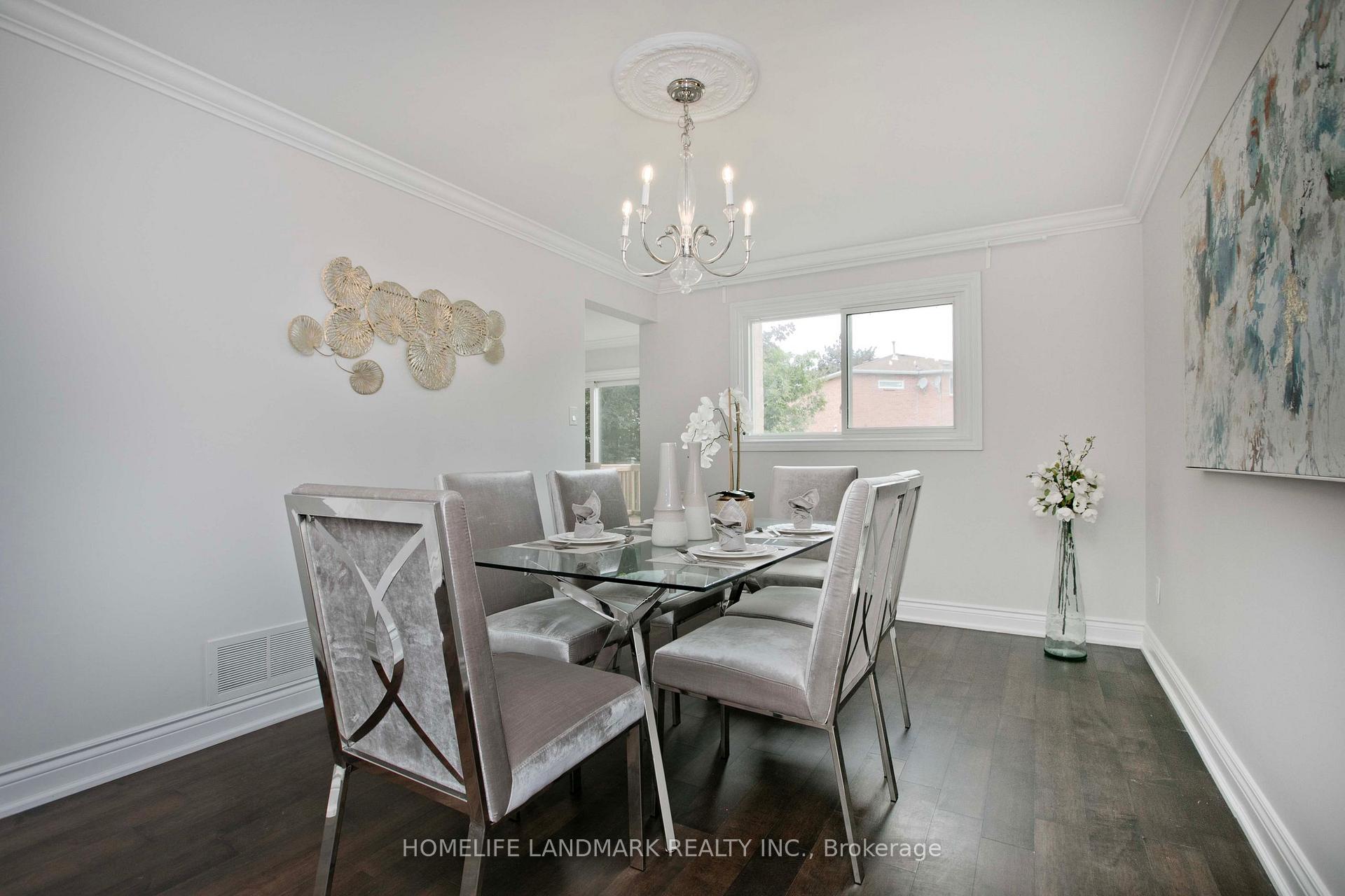 Photo 8 of 134 Cooperage Crescent, Richmond Hill, Westbrook — HOMEH