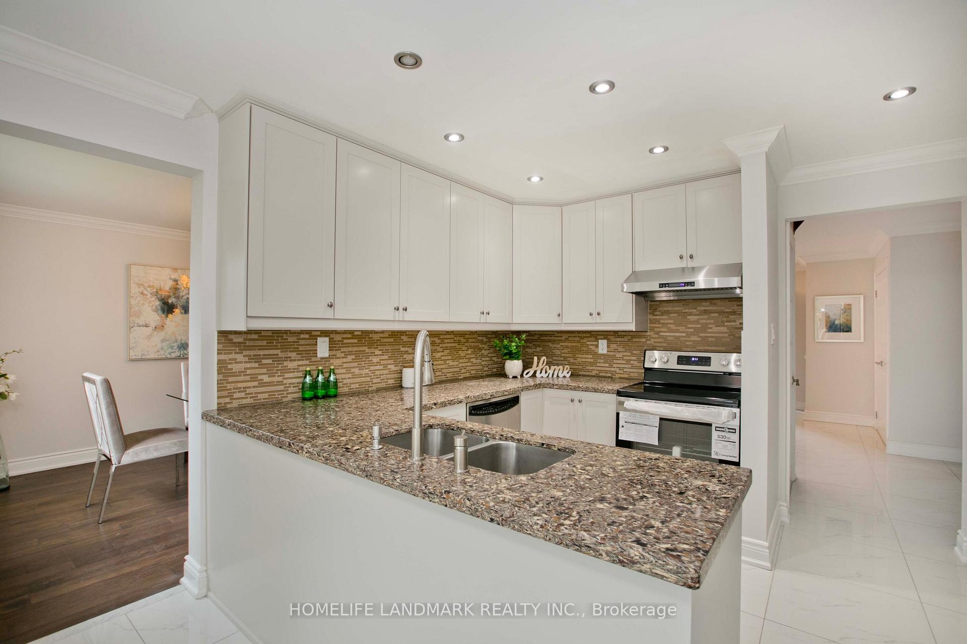 Photo 17 of 134 Cooperage Crescent, Richmond Hill, Westbrook — HOMEH