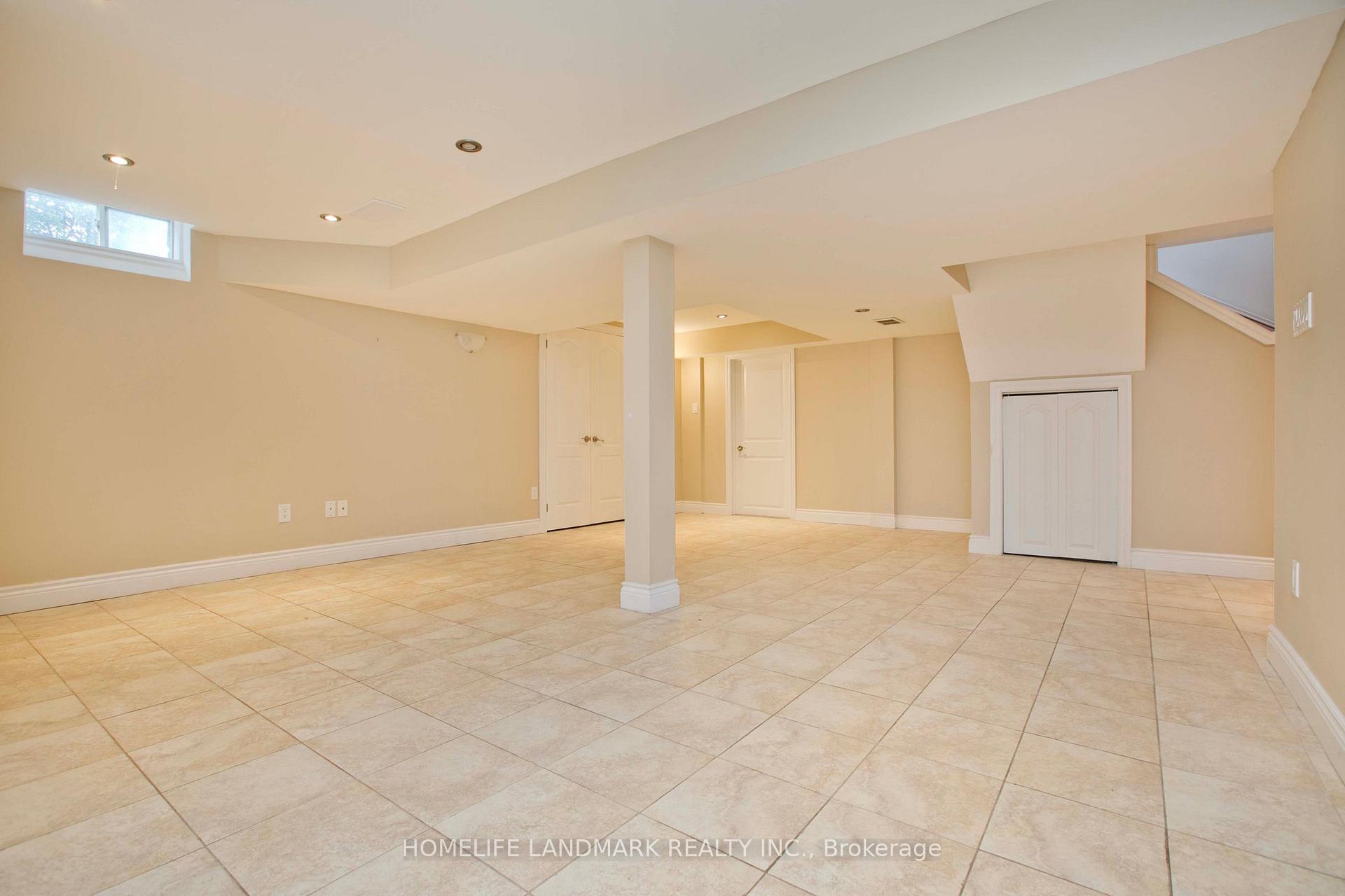 Photo 34 of 134 Cooperage Crescent, Richmond Hill, Westbrook — HOMEH