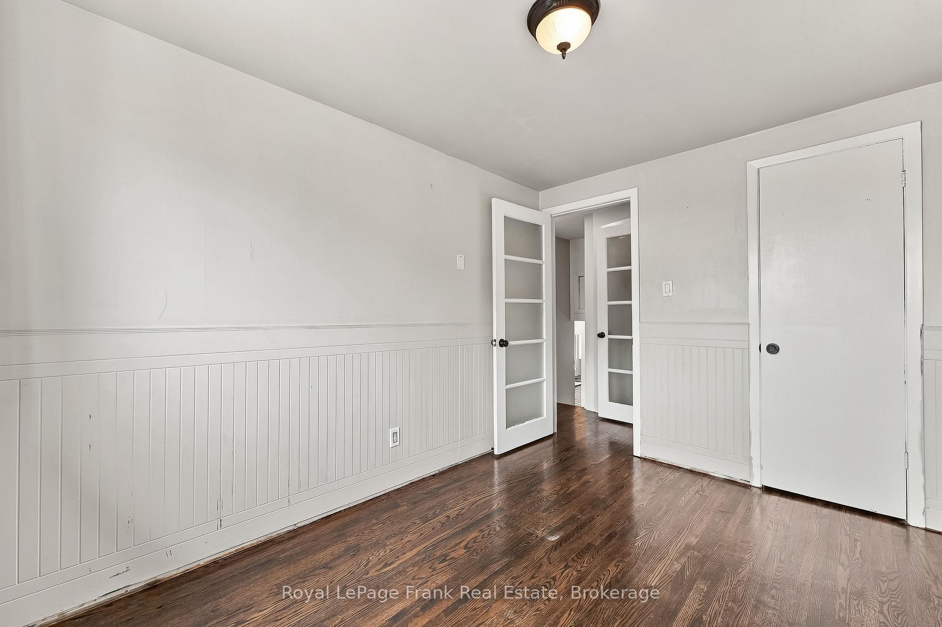 Photo 15 of 1317 Park Road S, Oshawa, Lakeview — HOMEH