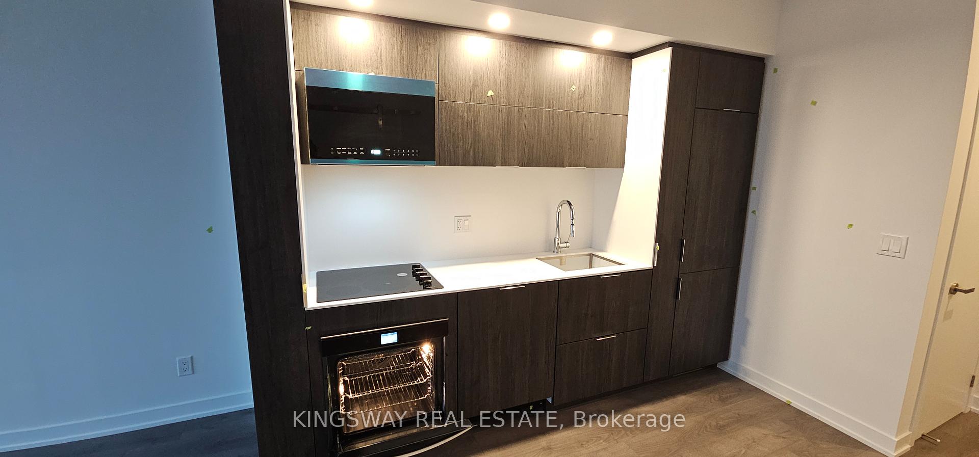 Photo 9 of Unit 405, 370 Martha Street, Burlington, Brant — HOMEH