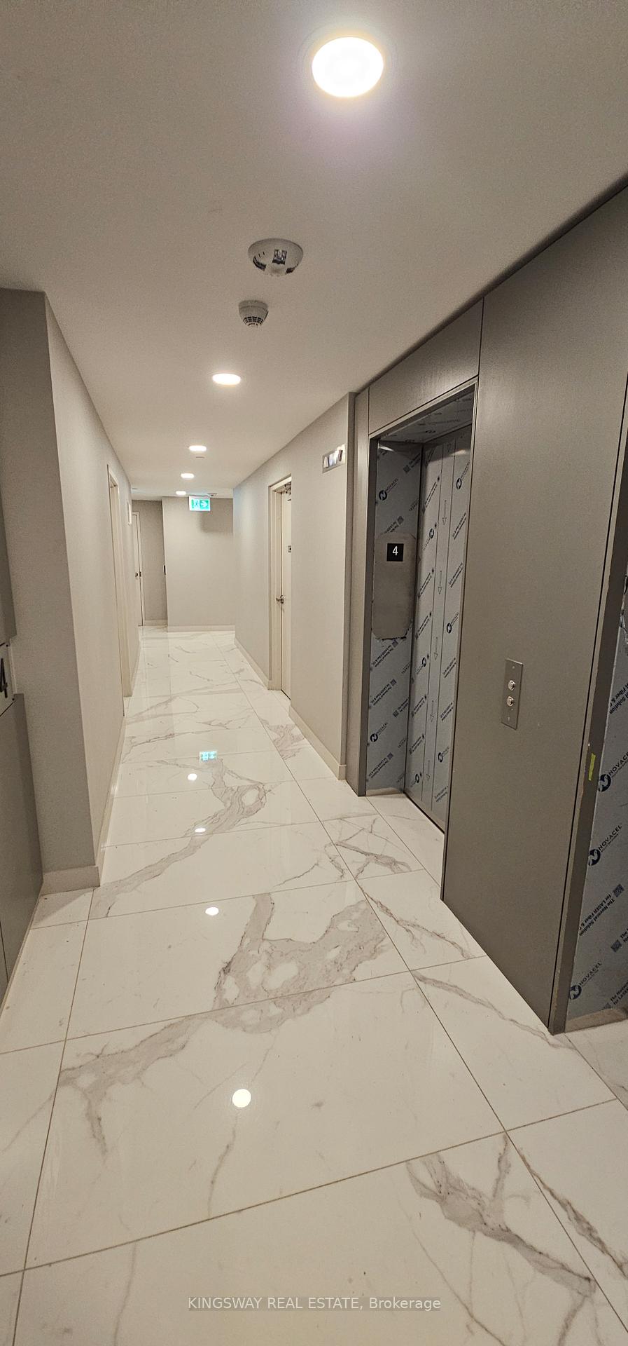 Photo 32 of Unit 405, 370 Martha Street, Burlington, Brant — HOMEH