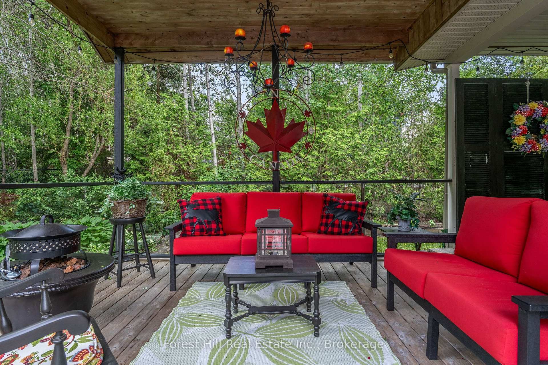 Photo 13 of 131 Aspen Way, Blue Mountains — HOMEH