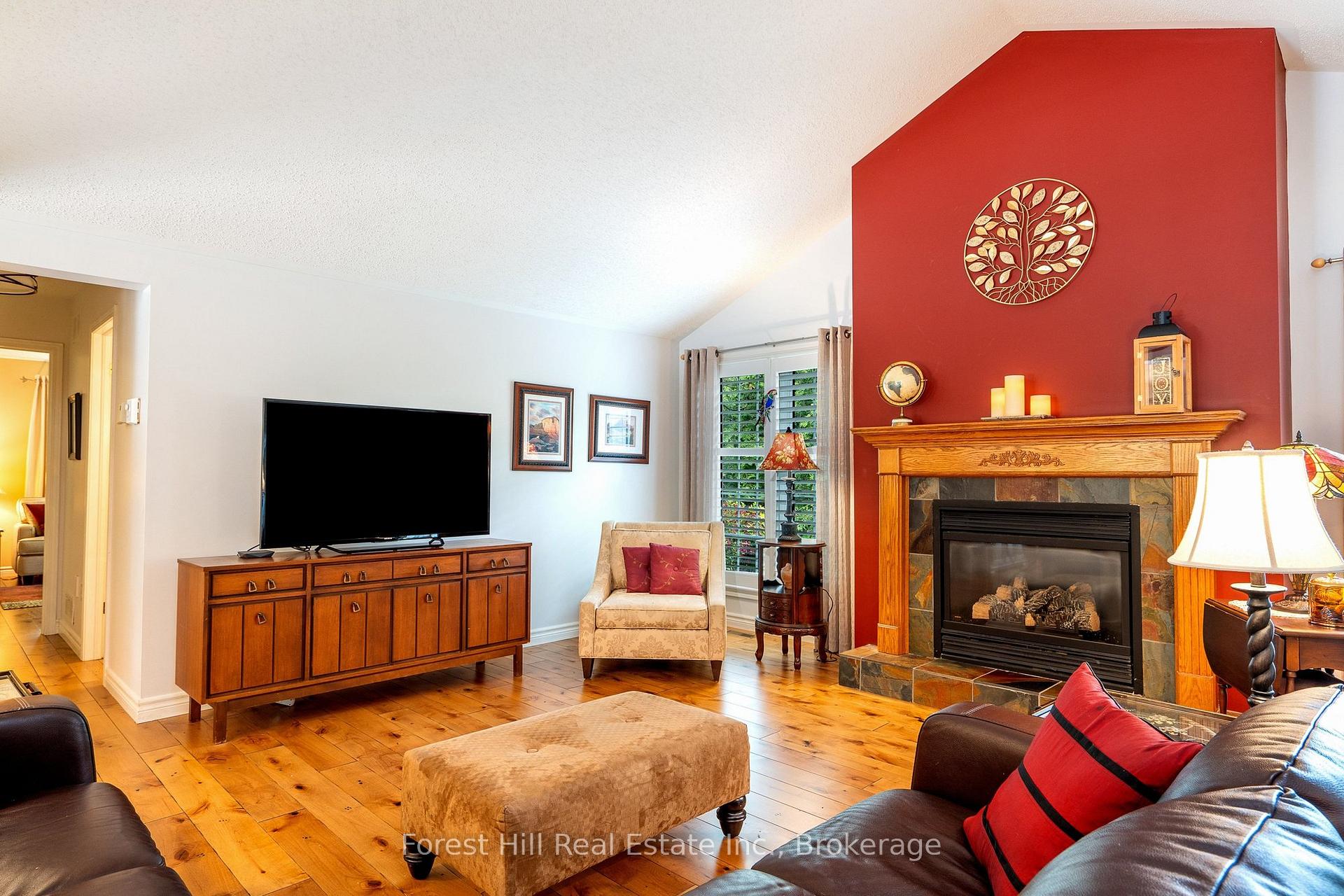 Photo 20 of 131 Aspen Way, Blue Mountains — HOMEH