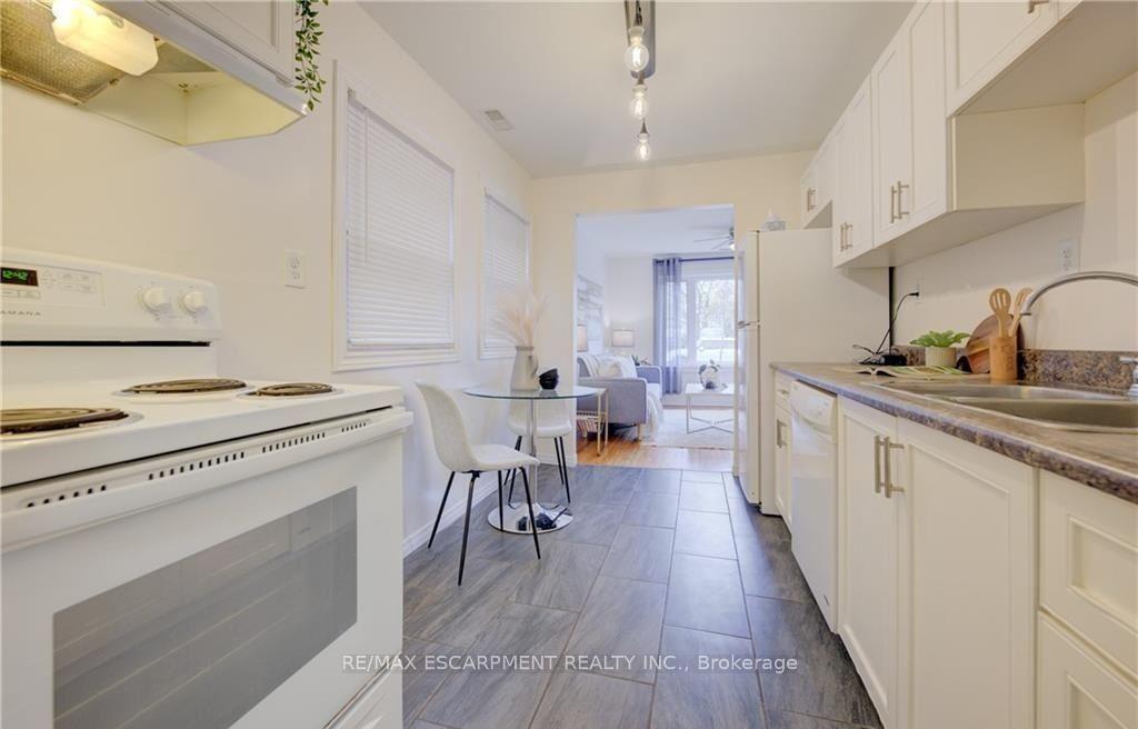 Photo 3 of 73 East 33RD Street, Hamilton, Raleigh — HOMEH