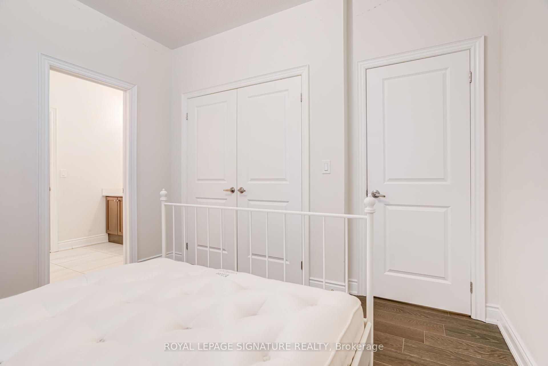 Photo 55 of 71 Maple Fields Circle, Aurora, Aurora Estates — HOMEH