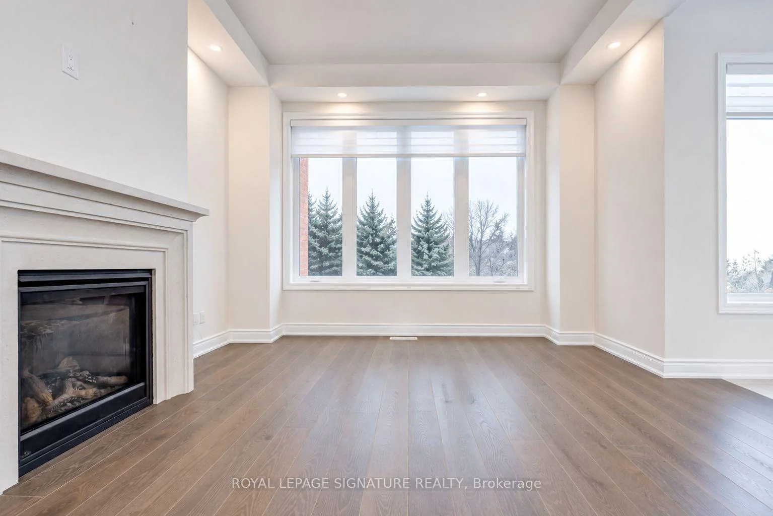 Photo 29 of 71 Maple Fields Circle, Aurora, Aurora Estates — HOMEH