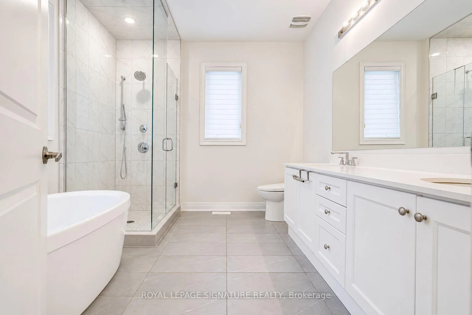 Photo 50 of 71 Maple Fields Circle, Aurora, Aurora Estates — HOMEH
