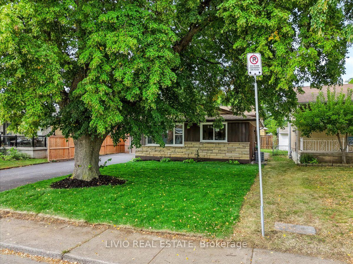 Photo 2 of 78 Cromwell Crescent, Hamilton, Greenford — HOMEH