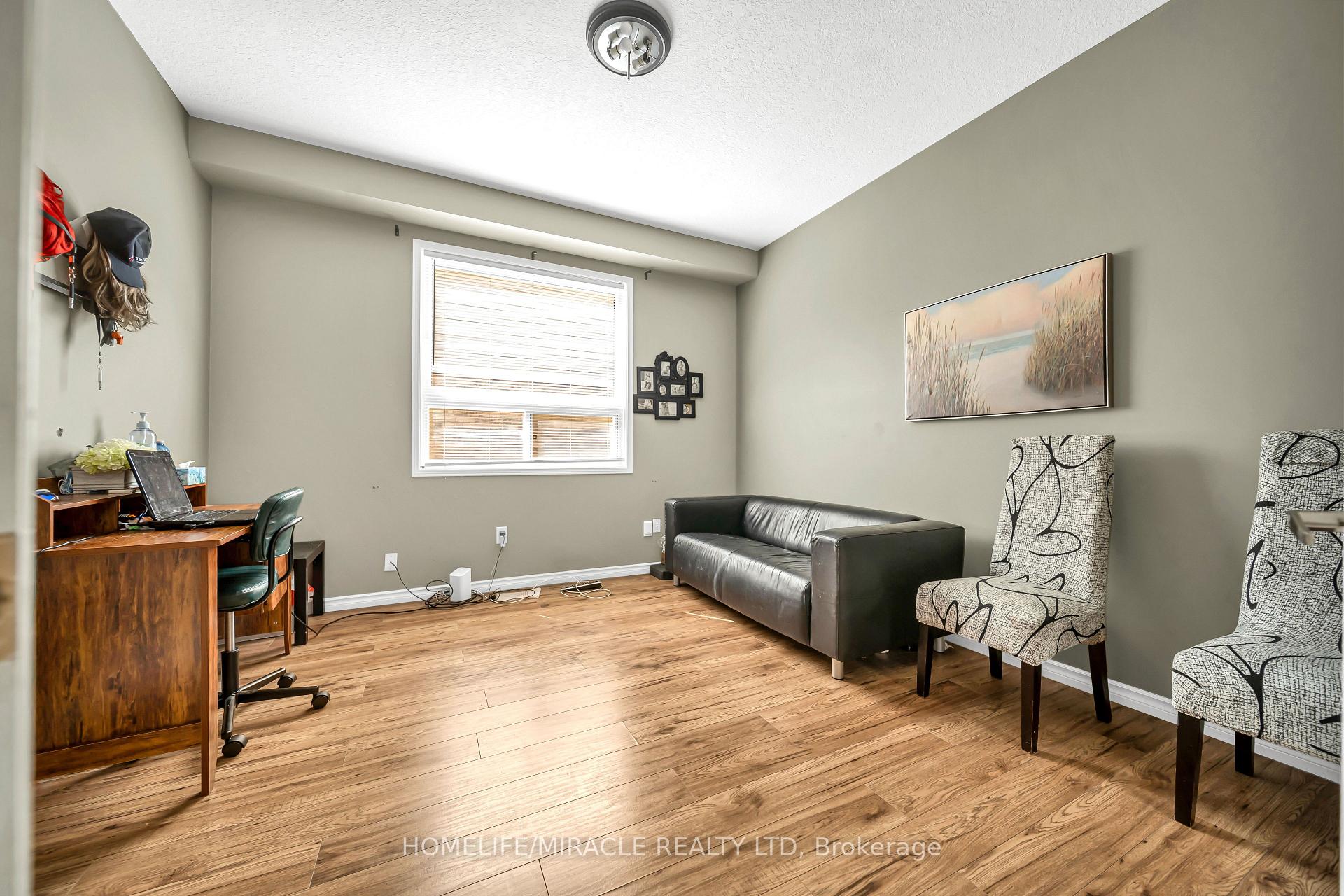 Photo 12 of 57 Hunter Way, Brantford, Empire — HOMEH