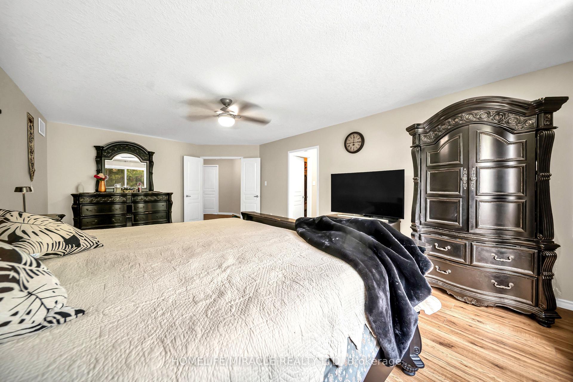 Photo 29 of 57 Hunter Way, Brantford, Empire — HOMEH