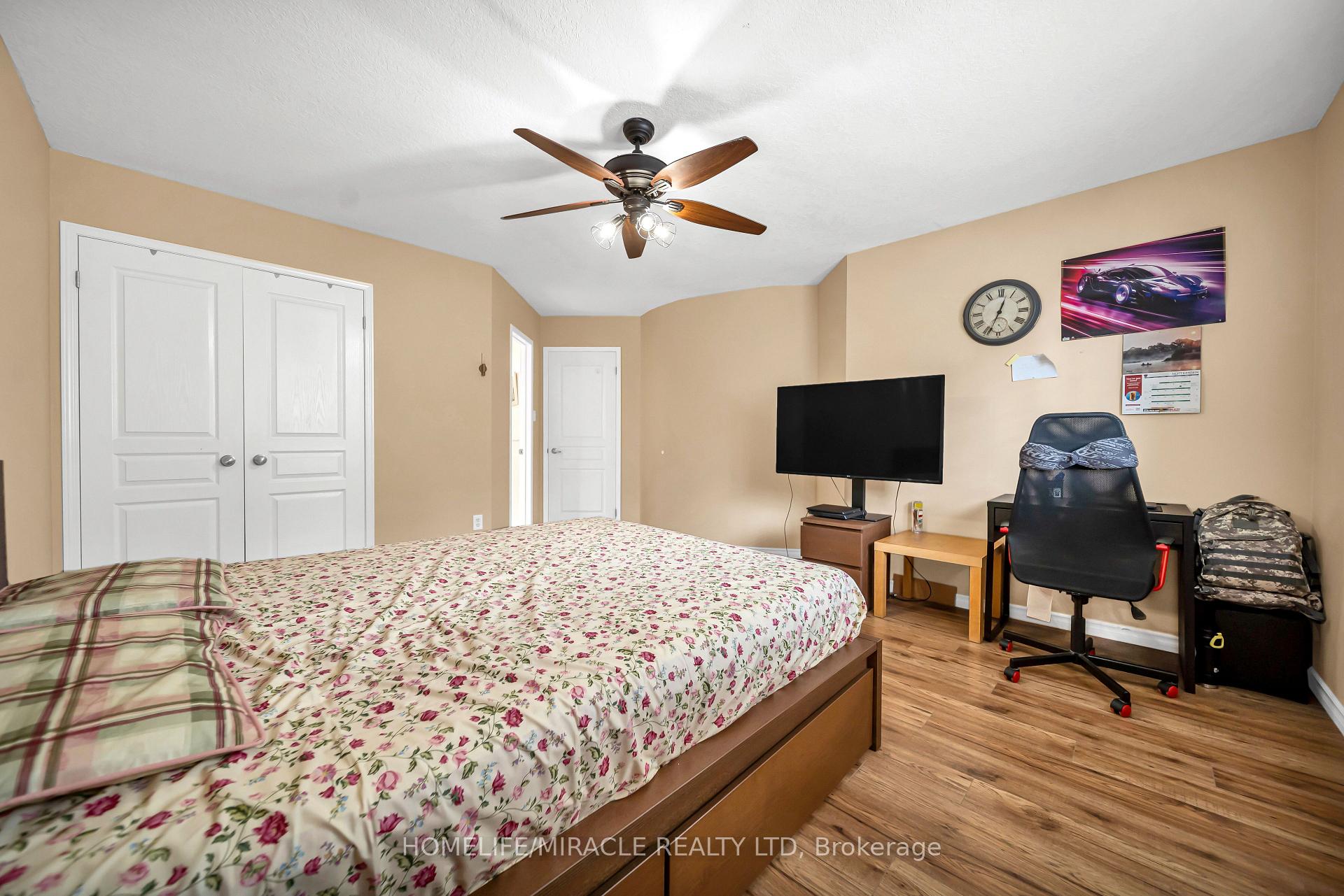 Photo 34 of 57 Hunter Way, Brantford, Empire — HOMEH