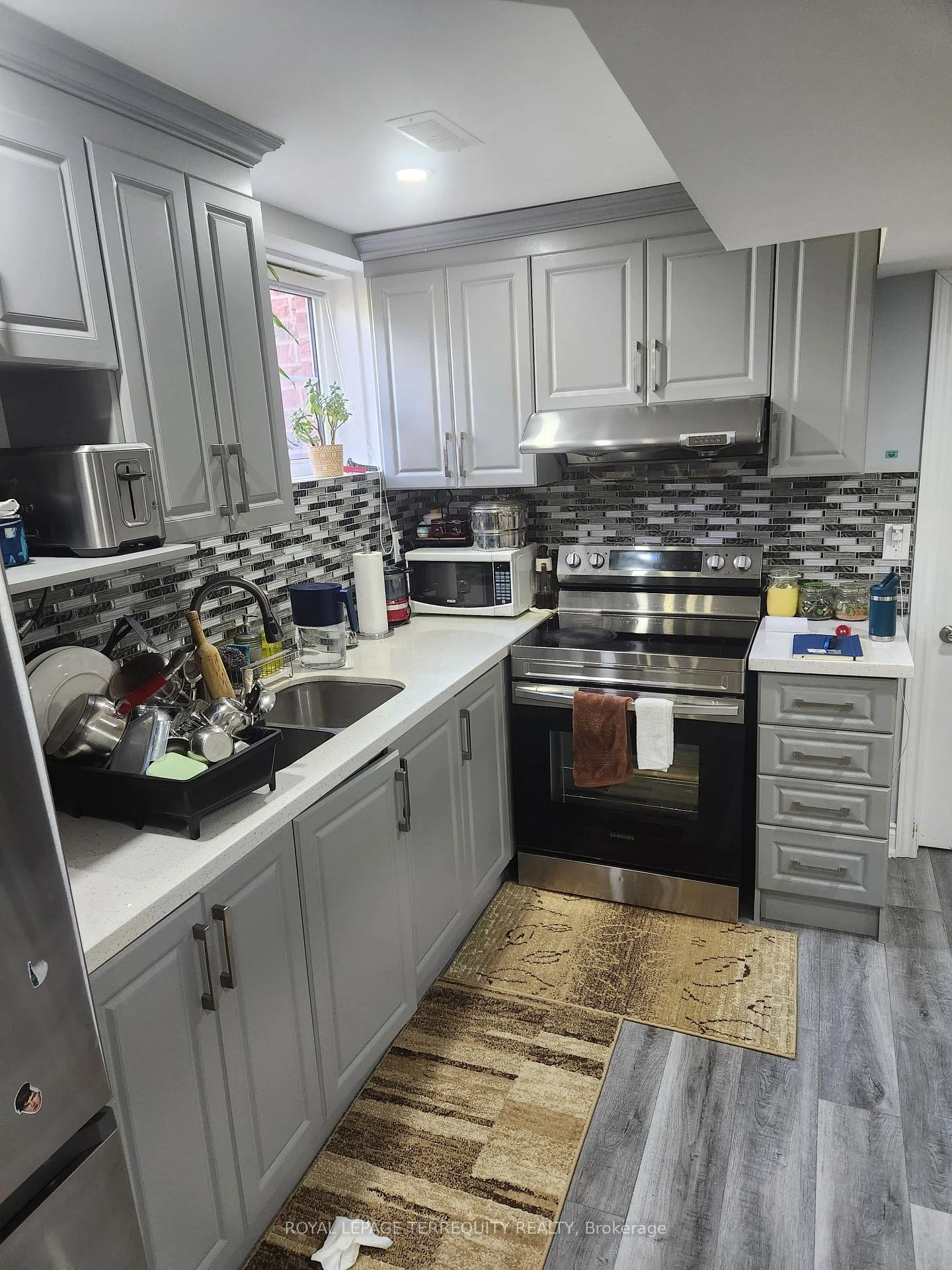 Photo 28 of 38 Rhapsody Crescent, Brampton, Vales of Castlemore — HOMEH