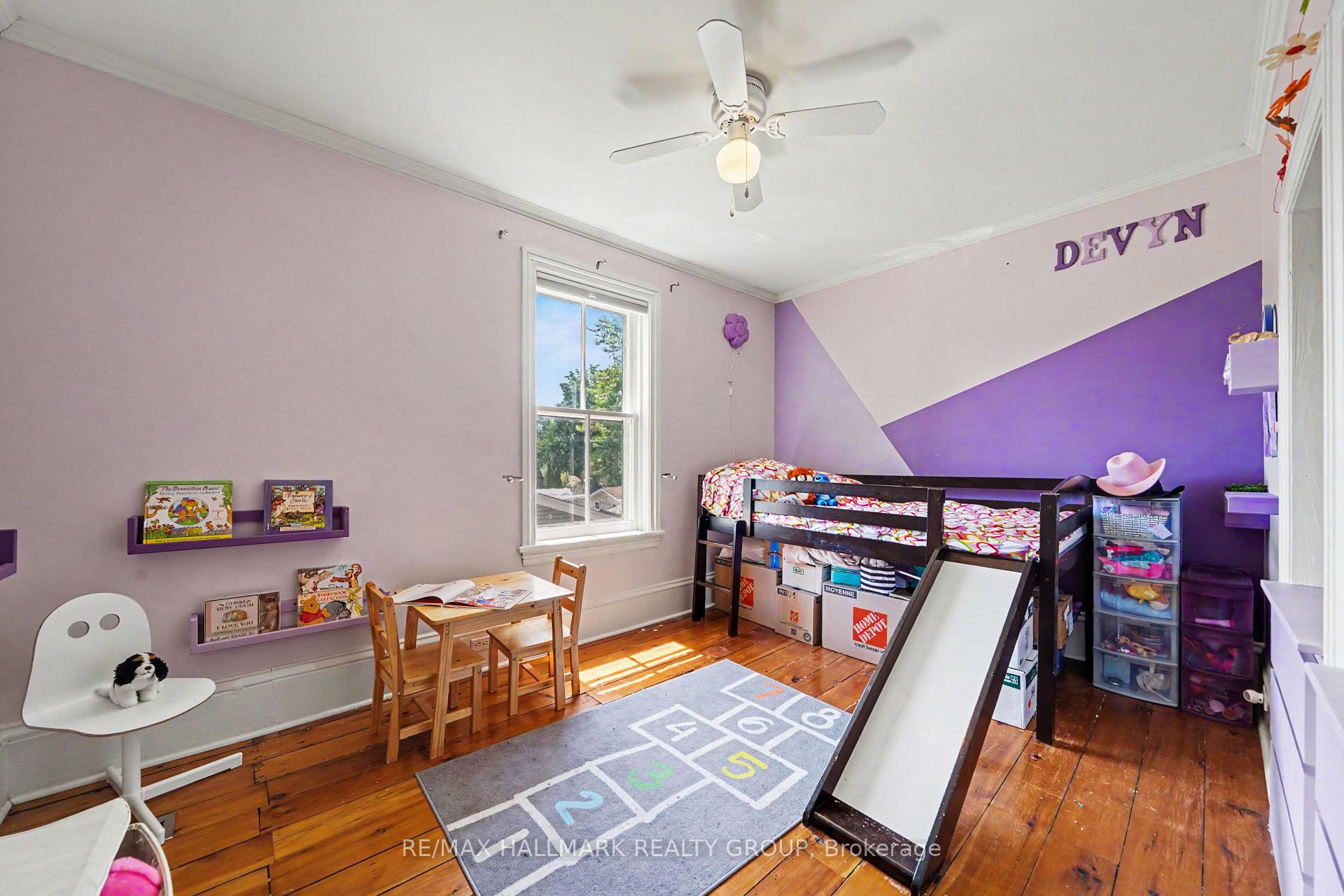 Photo 25 of 98 Drummond Street E, Perth, Perth — HOMEH