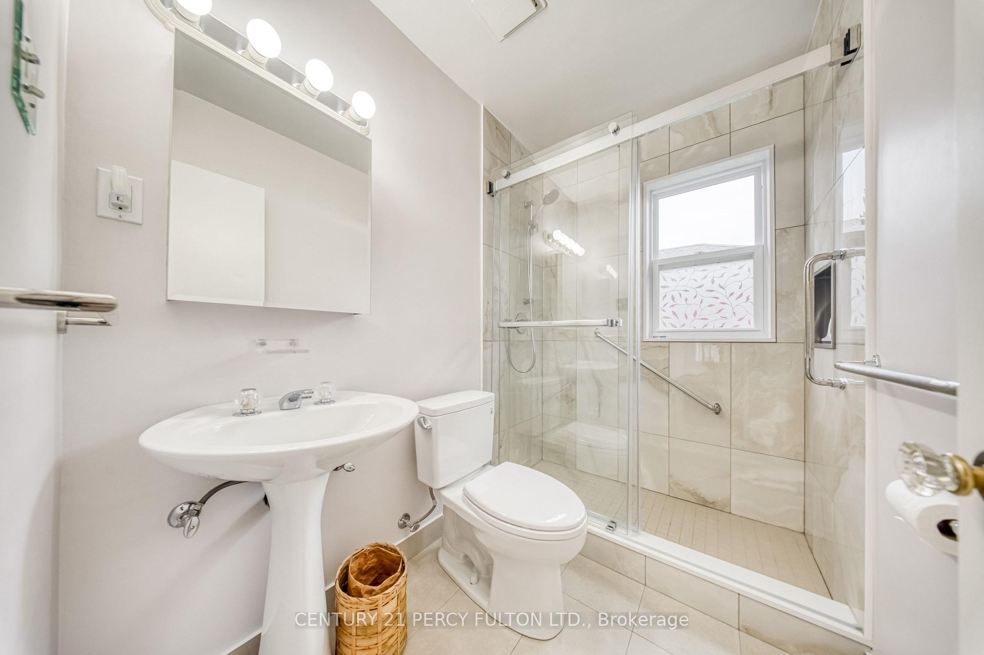 Photo 19 of 13 Graylee Avenue, Scarborough, Eglinton East — HOMEH