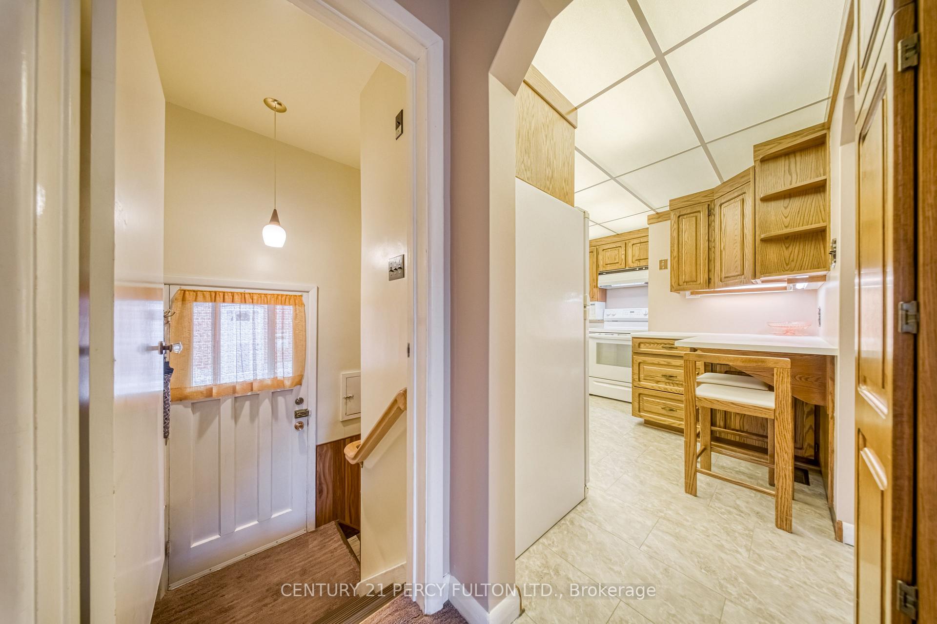 Photo 20 of 13 Graylee Avenue, Scarborough, Eglinton East — HOMEH