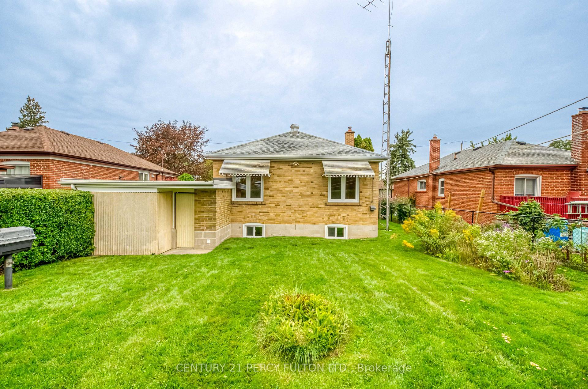 Photo 34 of 13 Graylee Avenue, Scarborough, Eglinton East — HOMEH