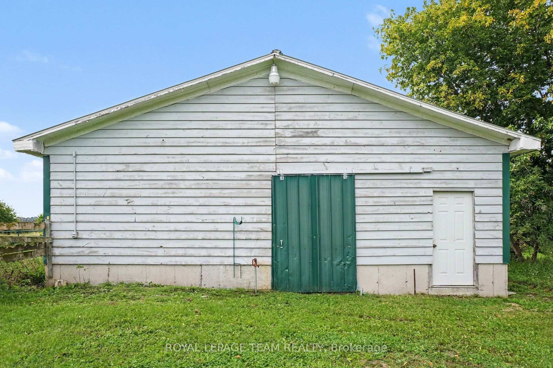 Photo 32 of 3282 County 16 Road, North Dundas, North Dundas (Mountain) Twp — HOMEH