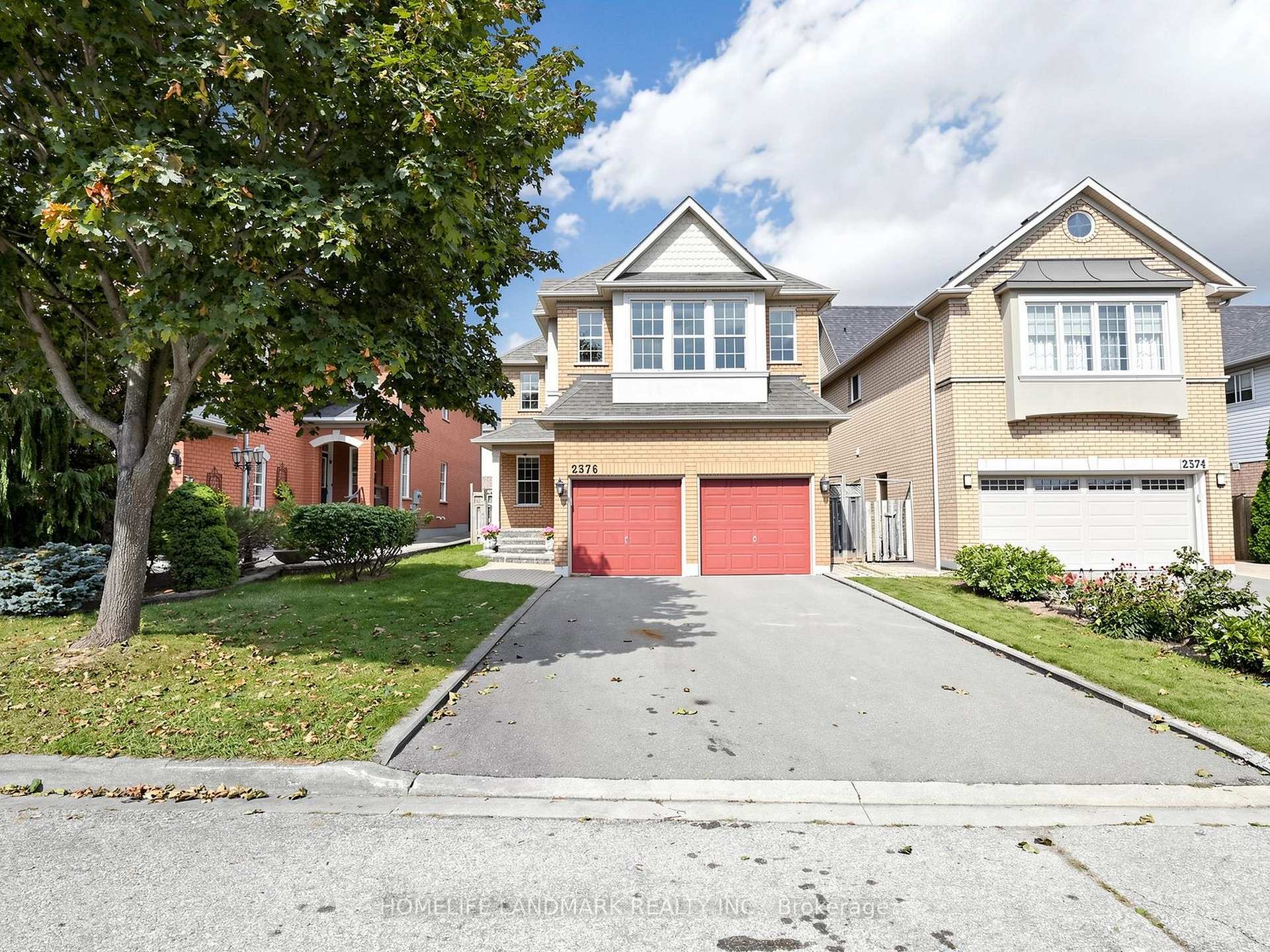 Photo 1 of 2376 Bankside Drive, Mississauga, Central Erin Mills — HOMEH