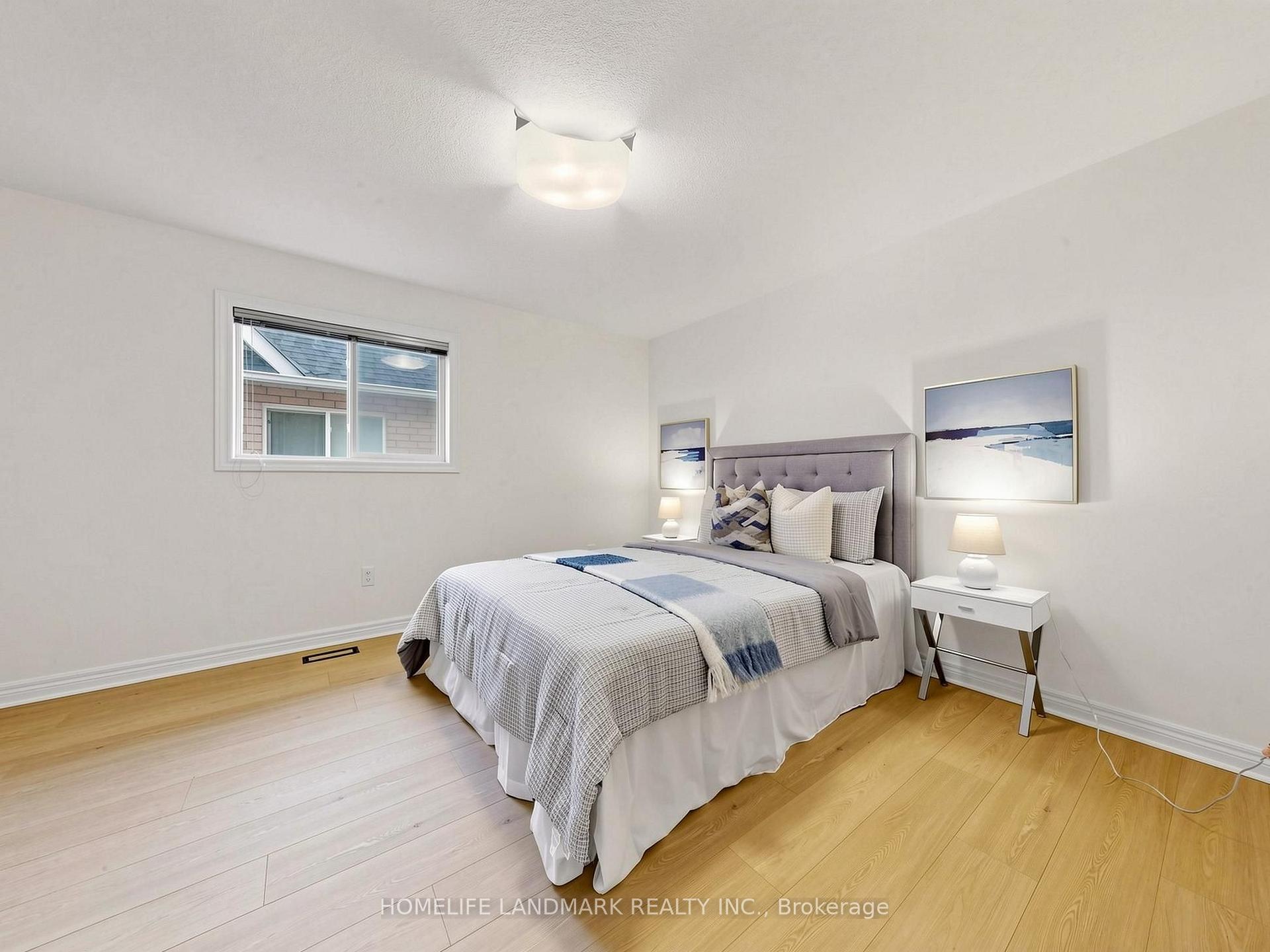 Photo 18 of 2376 Bankside Drive, Mississauga, Central Erin Mills — HOMEH