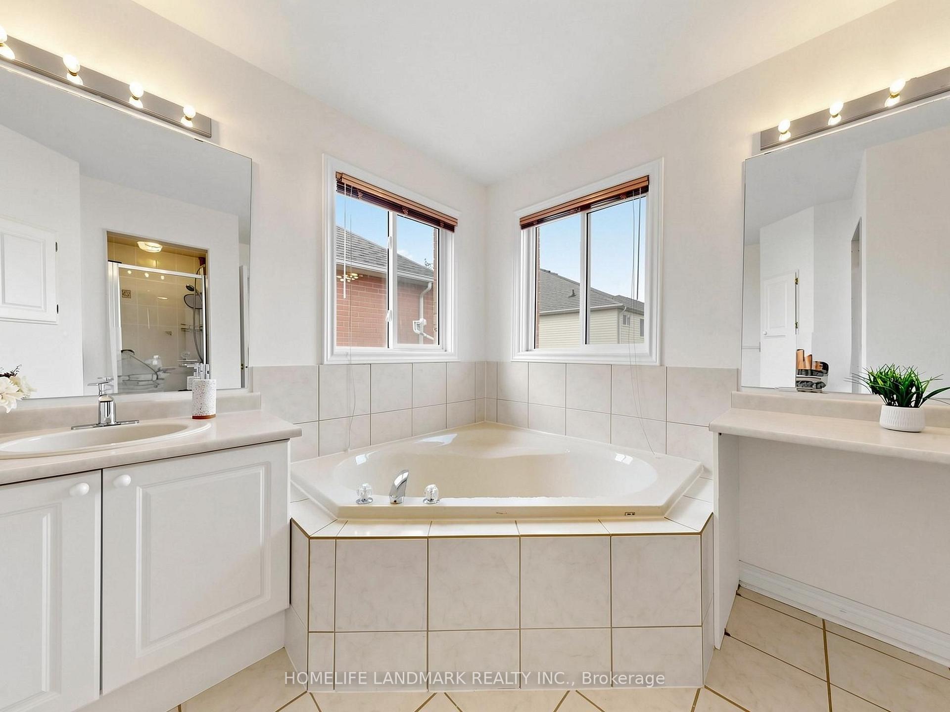 Photo 27 of 2376 Bankside Drive, Mississauga, Central Erin Mills — HOMEH