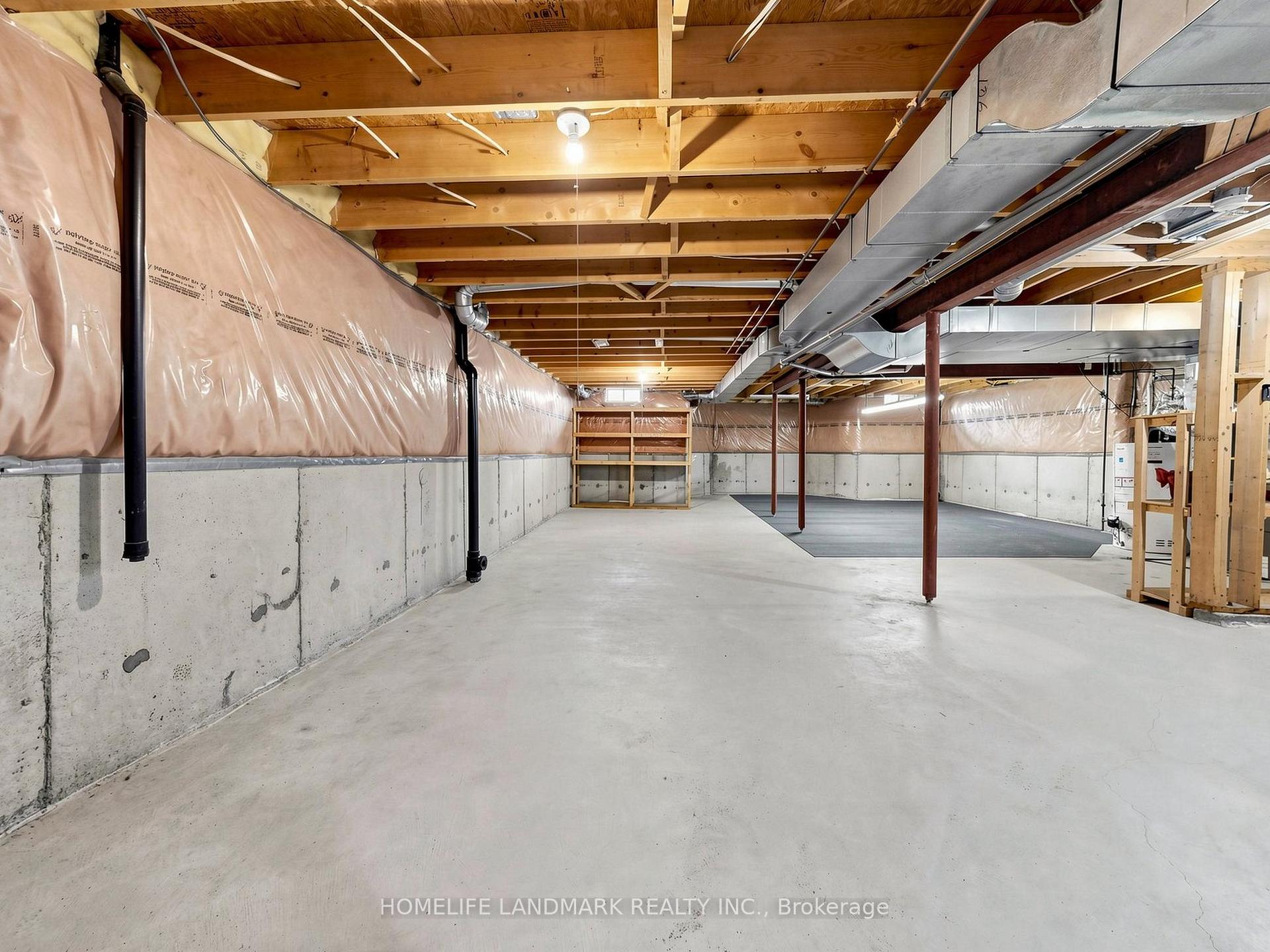 Photo 29 of 2376 Bankside Drive, Mississauga, Central Erin Mills — HOMEH