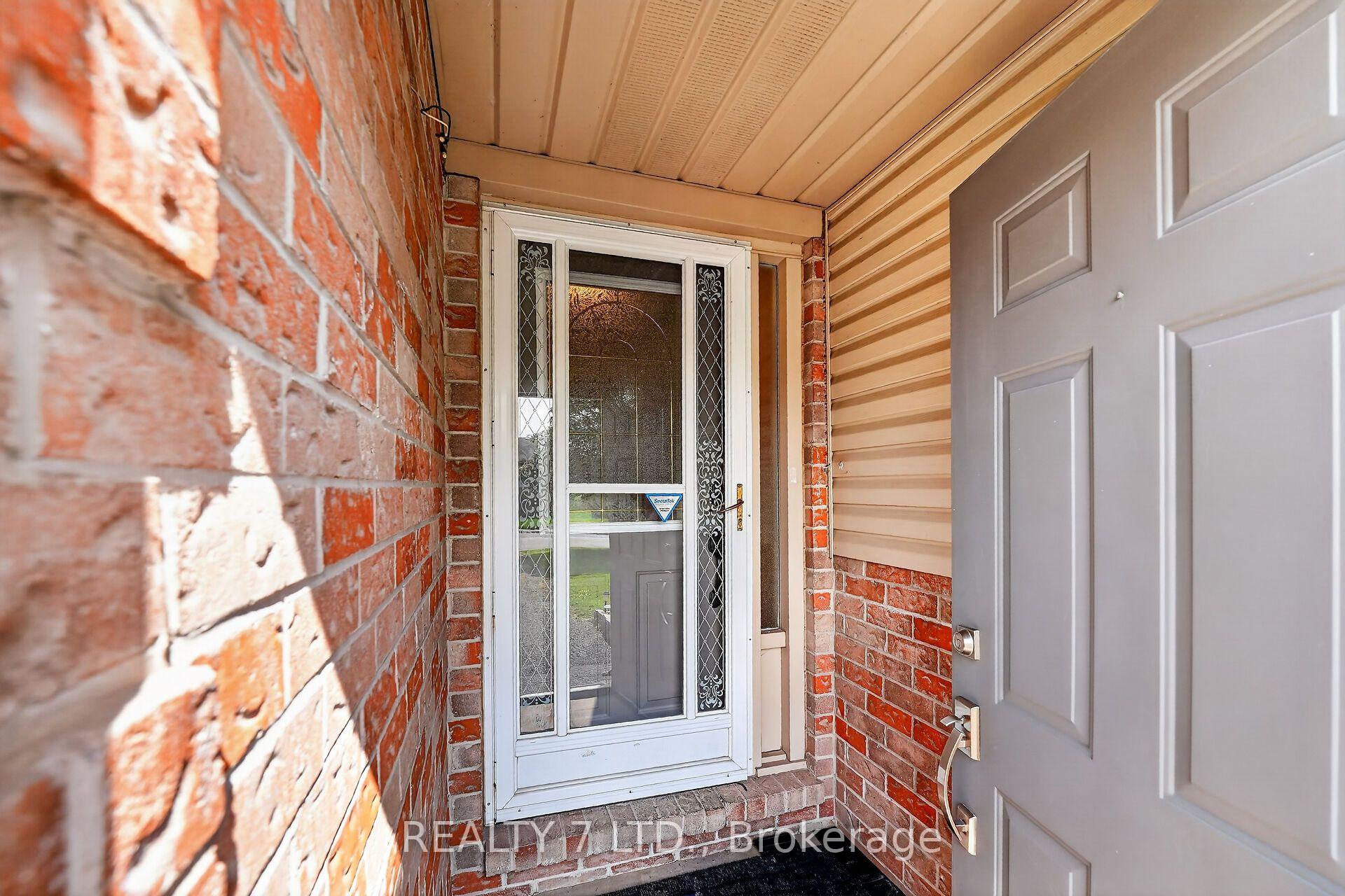 Photo 5 of 54 Cowan Drive, Thorold, Allanburg/Thorold South — HOMEH
