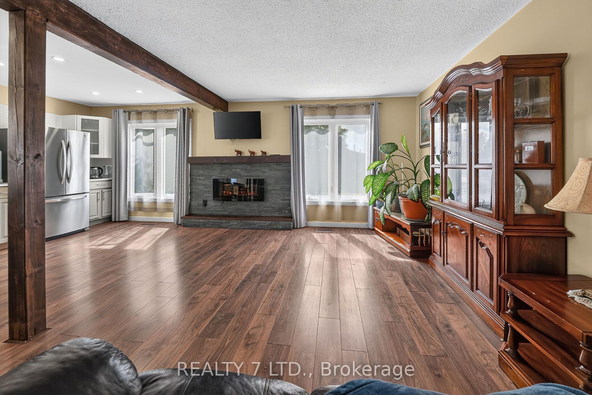 Photo 9 of 54 Cowan Drive, Thorold, Allanburg/Thorold South — HOMEH