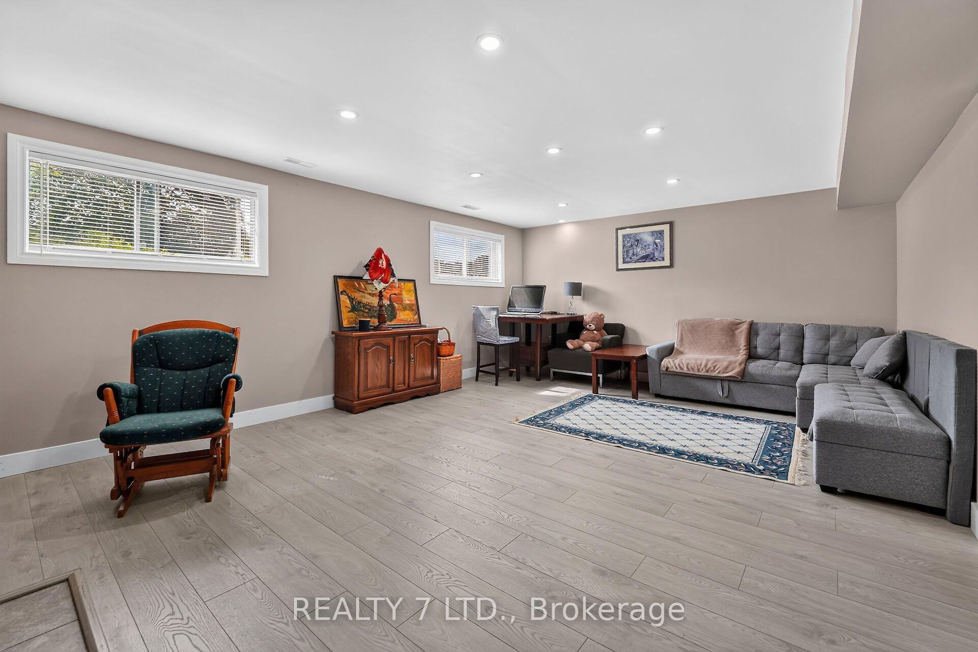 Photo 22 of 54 Cowan Drive, Thorold, Allanburg/Thorold South — HOMEH