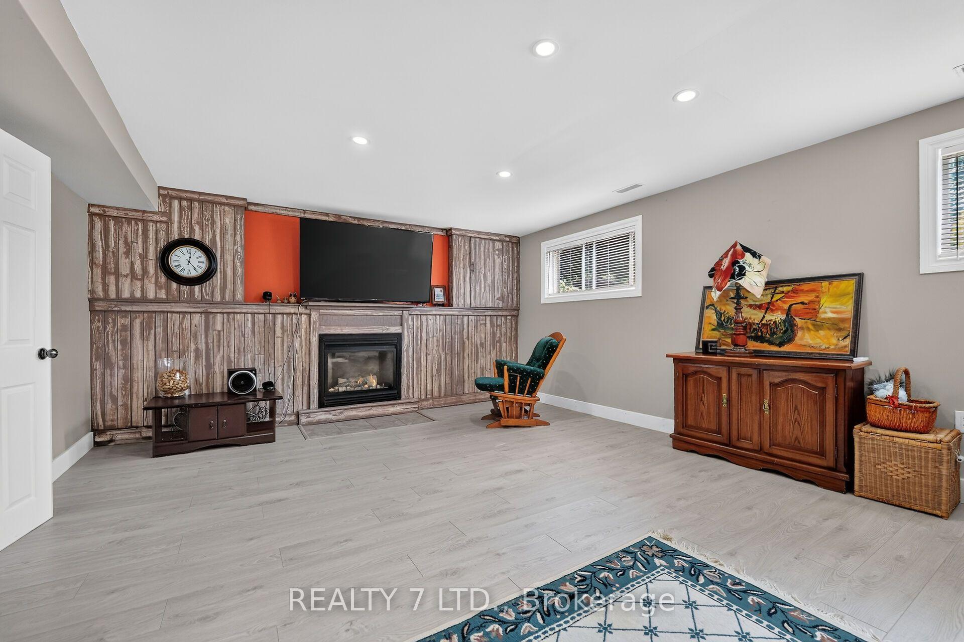 Photo 24 of 54 Cowan Drive, Thorold, Allanburg/Thorold South — HOMEH