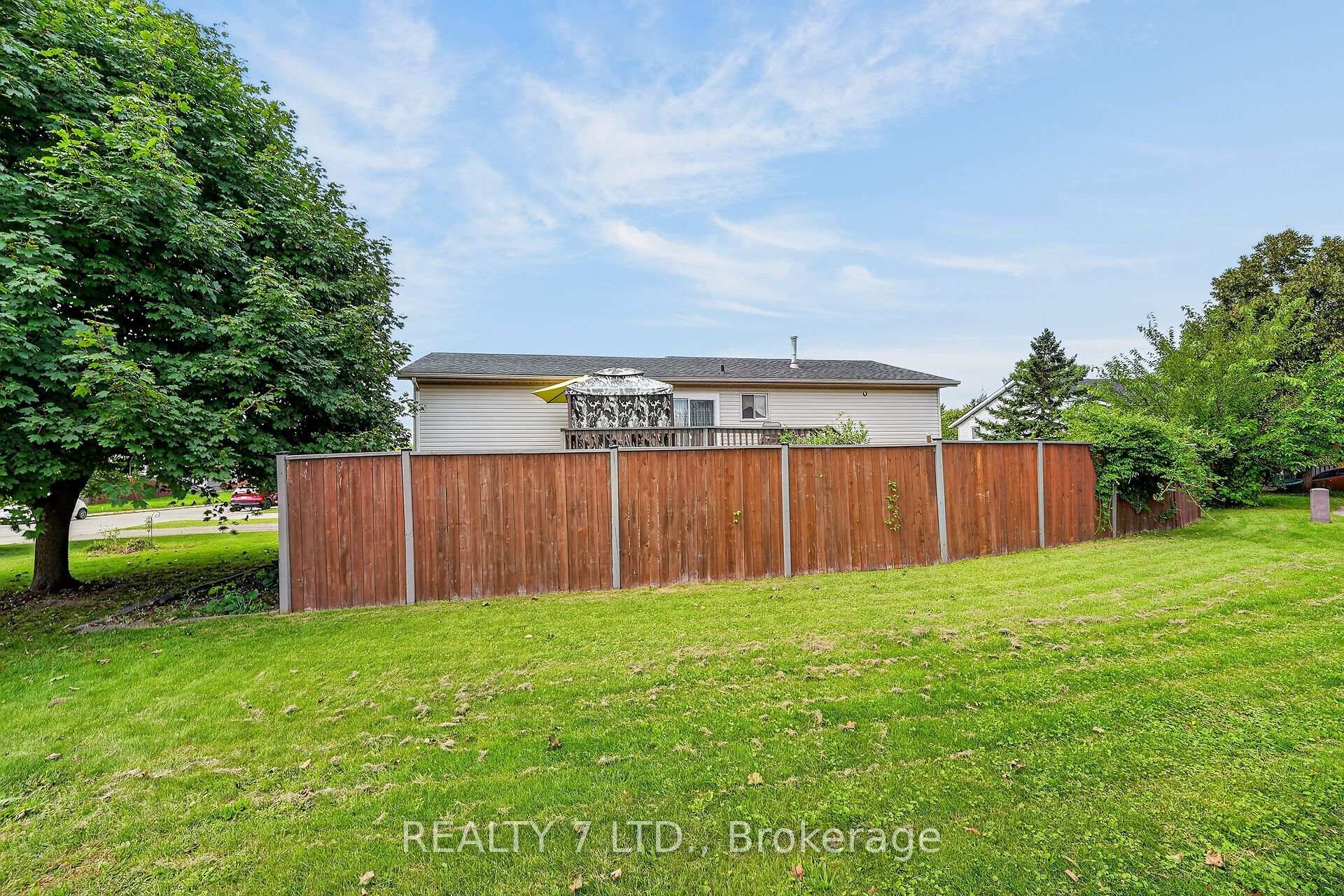 Photo 40 of 54 Cowan Drive, Thorold, Allanburg/Thorold South — HOMEH
