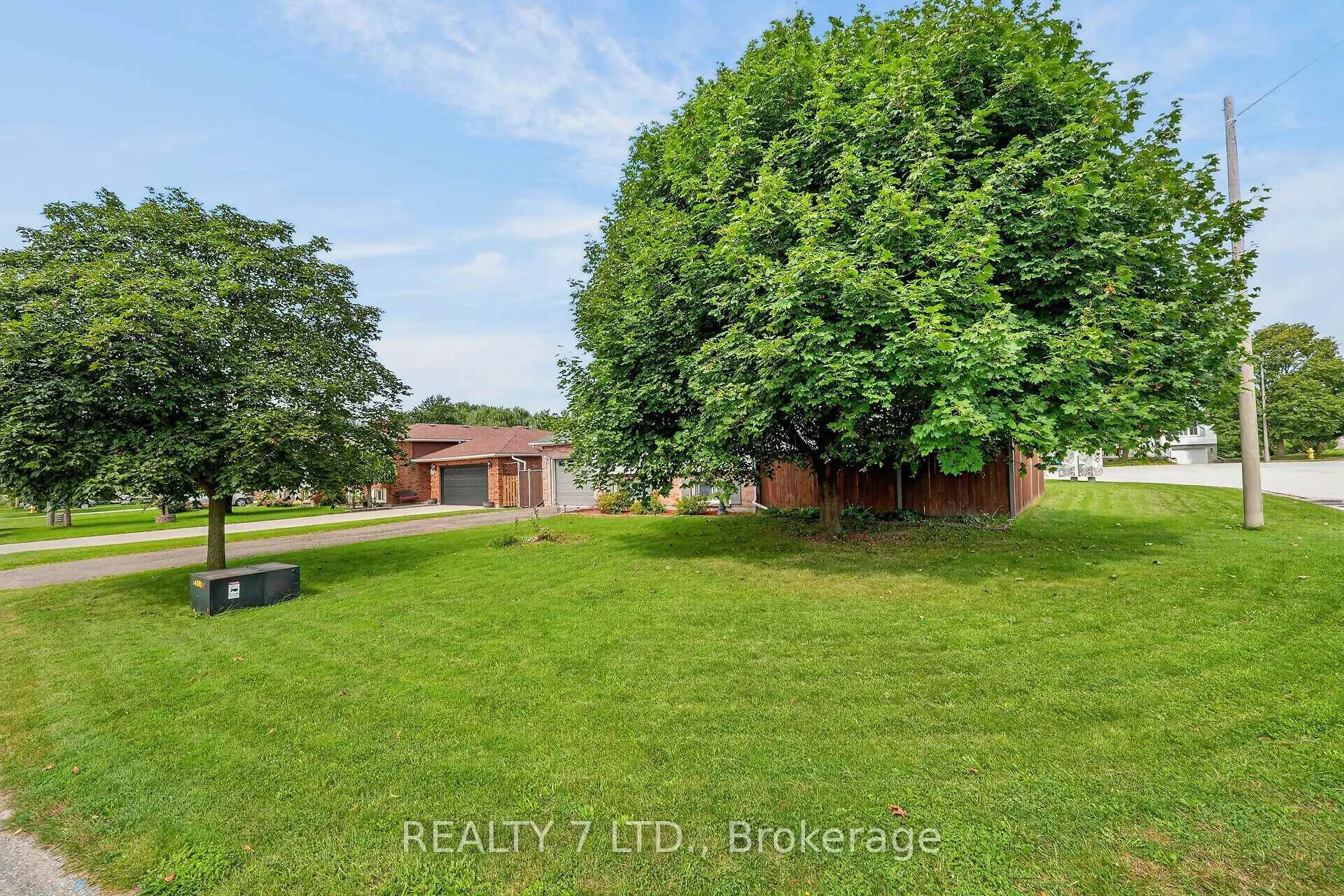 Photo 3 of 54 Cowan Drive, Thorold, Allanburg/Thorold South — HOMEH