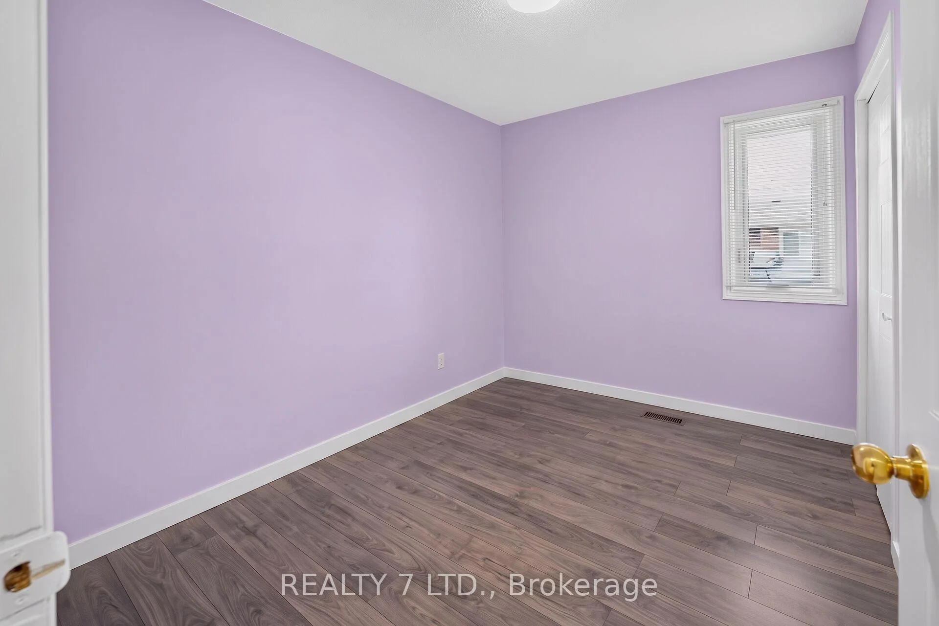 Photo 18 of 54 Cowan Drive, Thorold, Allanburg/Thorold South — HOMEH