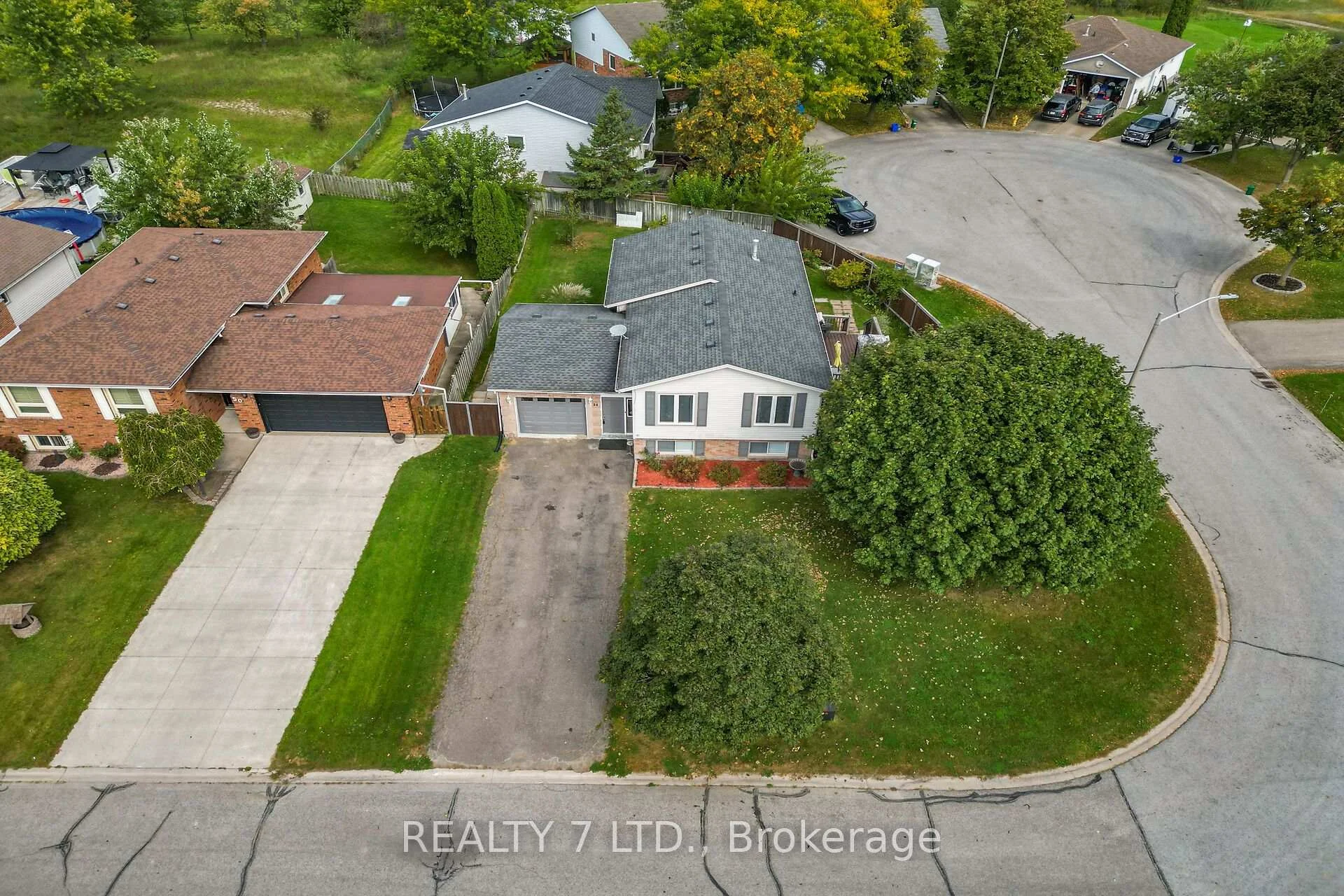 Photo 41 of 54 Cowan Drive, Thorold, Allanburg/Thorold South — HOMEH