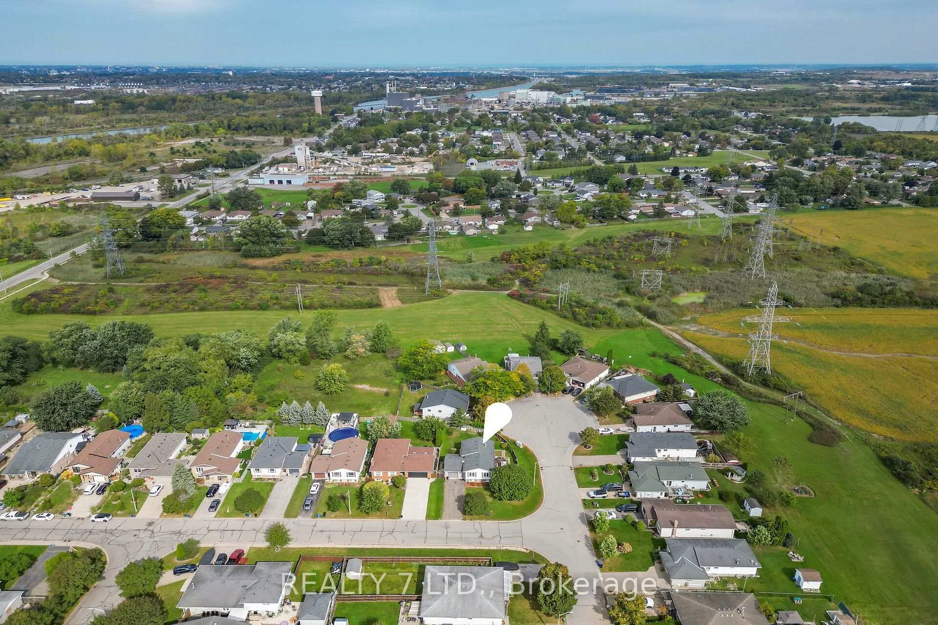 Photo 42 of 54 Cowan Drive, Thorold, Allanburg/Thorold South — HOMEH