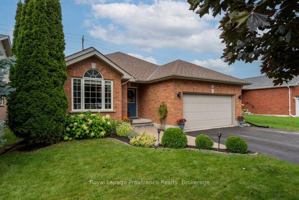 Photo 1 of 83 Gavey Street, Belleville, Thurlow Ward — HOMEH