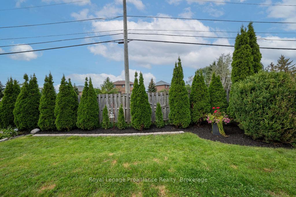 Photo 45 of 83 Gavey Street, Belleville, Thurlow Ward — HOMEH