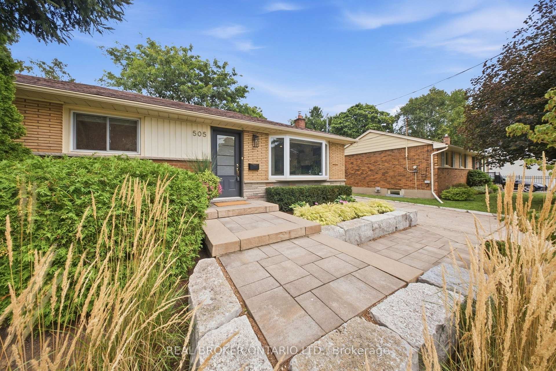 Photo 3 of 505 Enfield Road, Burlington, LaSalle — HOMEH