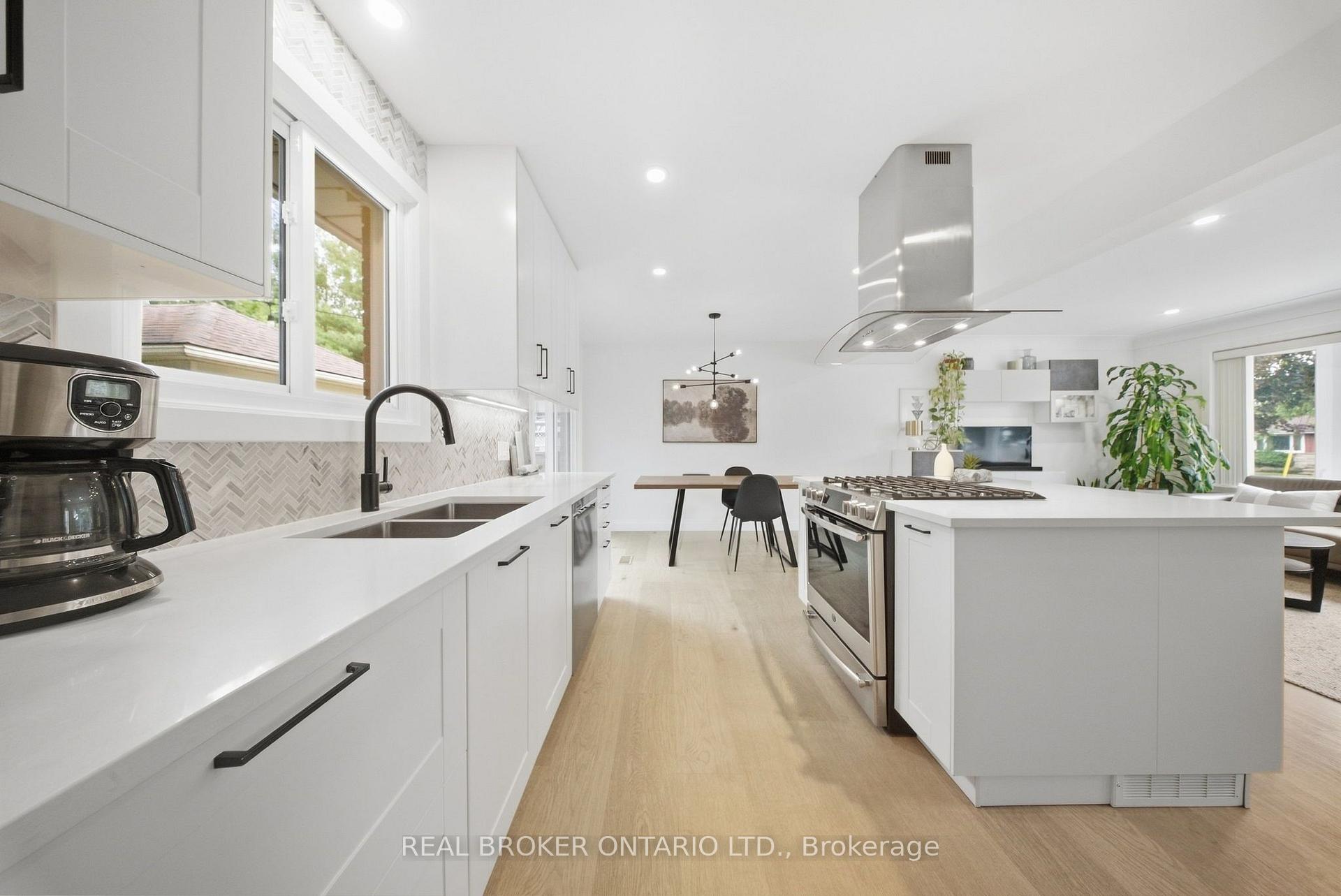 Photo 10 of 505 Enfield Road, Burlington, LaSalle — HOMEH