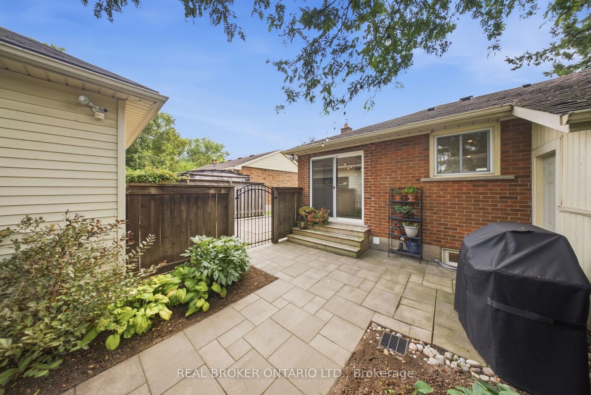 Photo 23 of 505 Enfield Road, Burlington, LaSalle — HOMEH