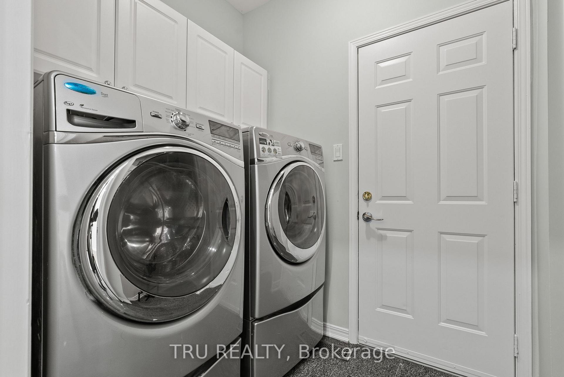 Photo 9 of 27 Upminster Way, Ottawa, Barrhaven - Longfields — HOMEH