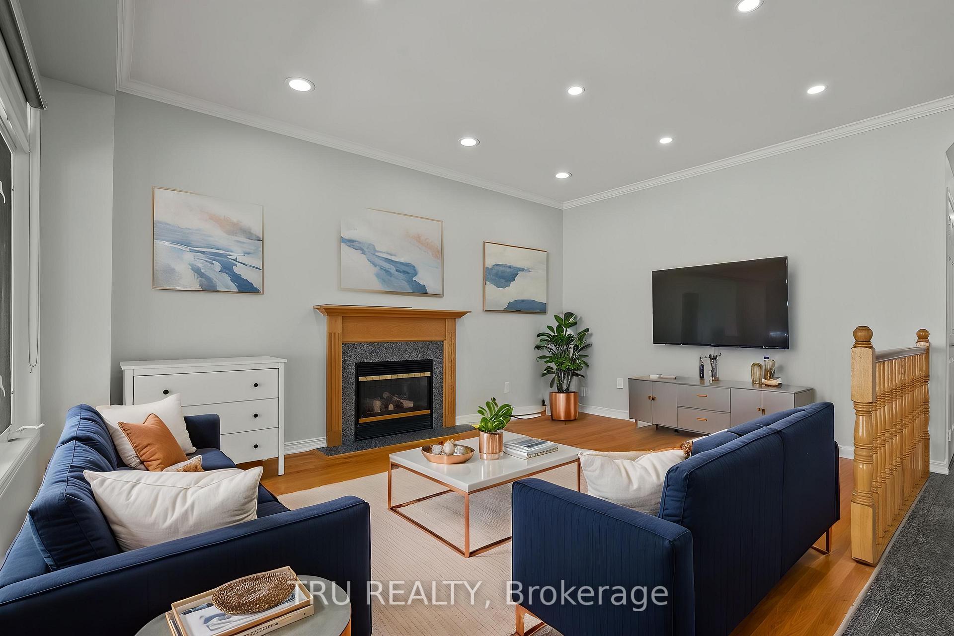 Photo 15 of 27 Upminster Way, Ottawa, Barrhaven - Longfields — HOMEH