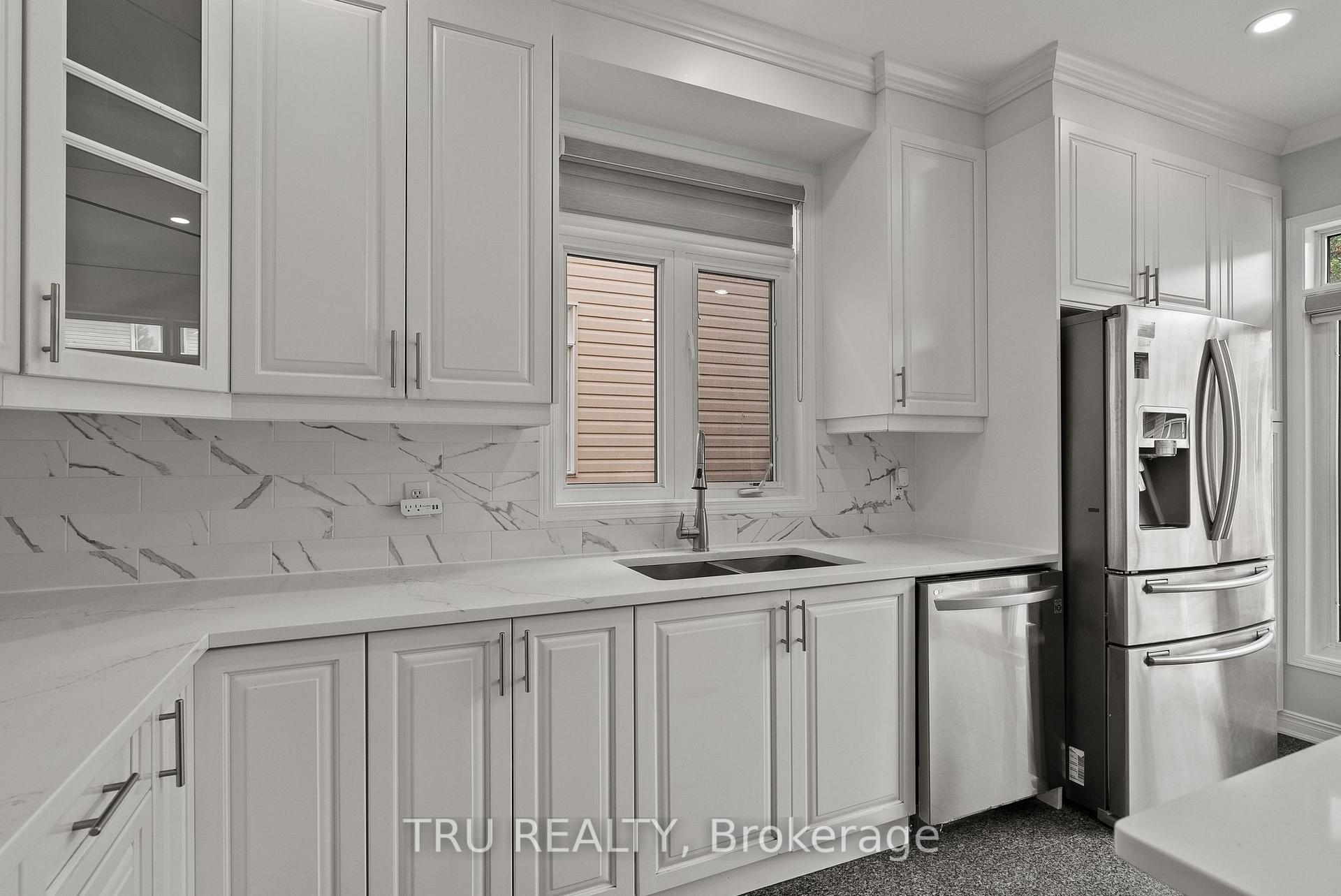 Photo 20 of 27 Upminster Way, Ottawa, Barrhaven - Longfields — HOMEH