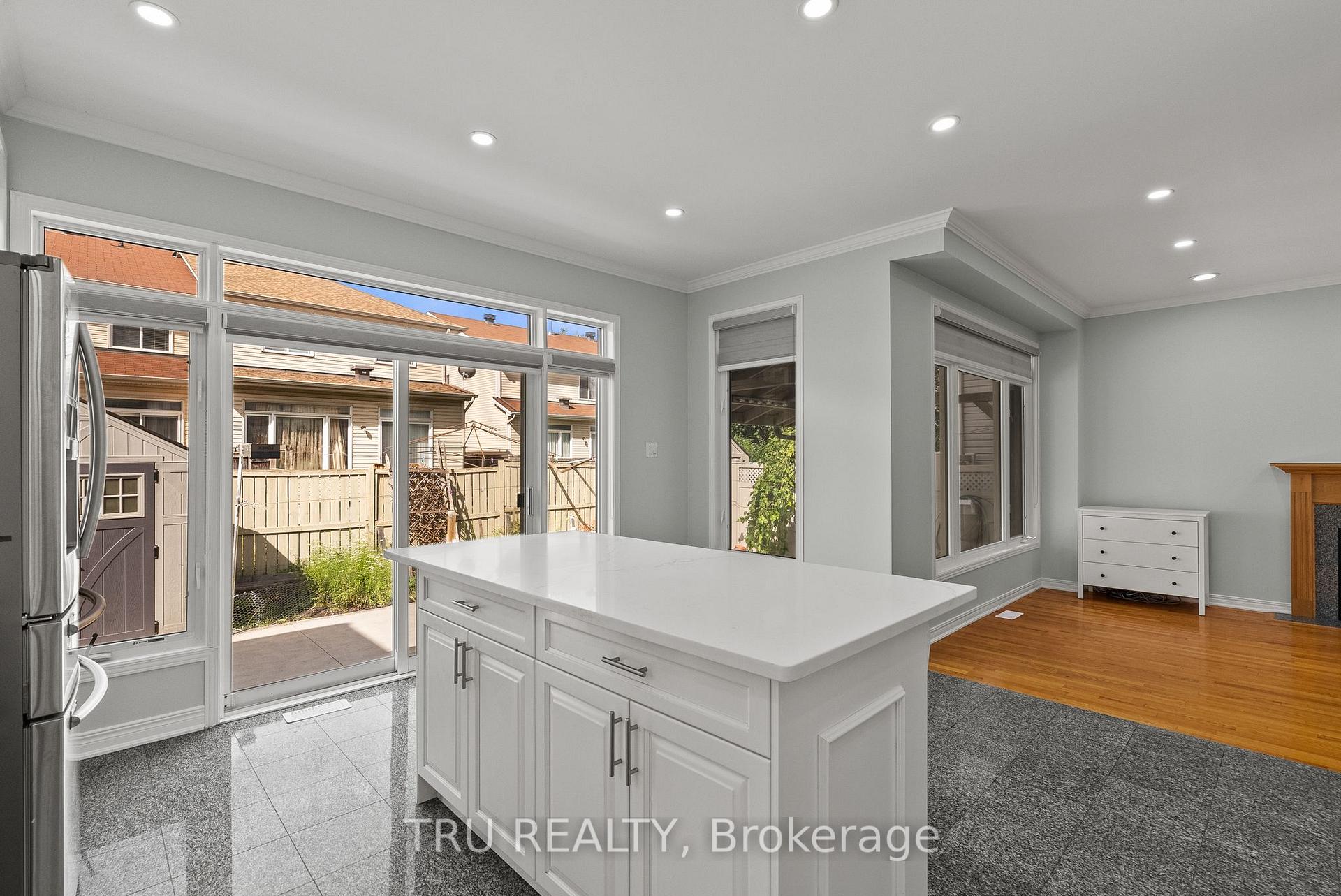 Photo 22 of 27 Upminster Way, Ottawa, Barrhaven - Longfields — HOMEH