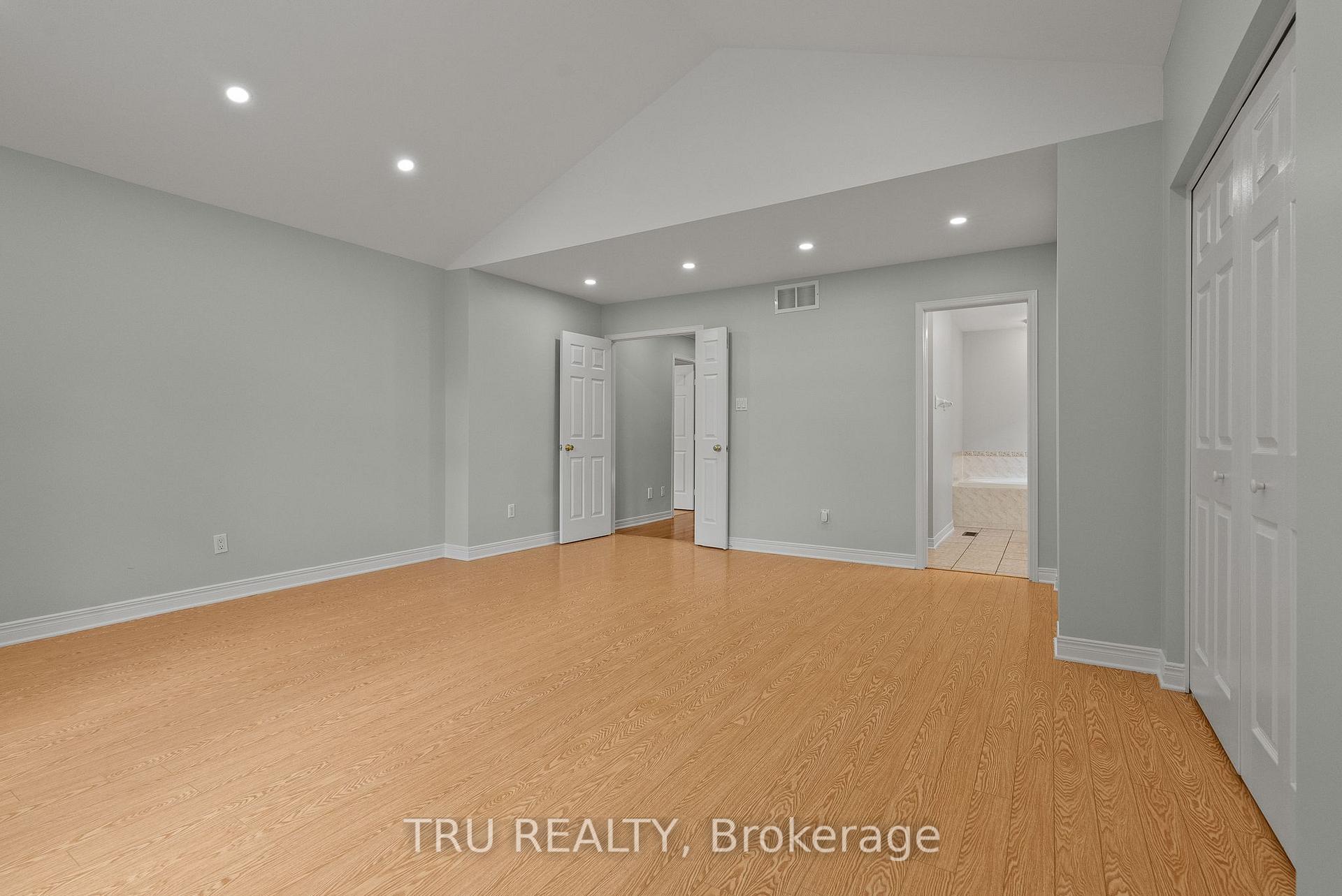 Photo 26 of 27 Upminster Way, Ottawa, Barrhaven - Longfields — HOMEH