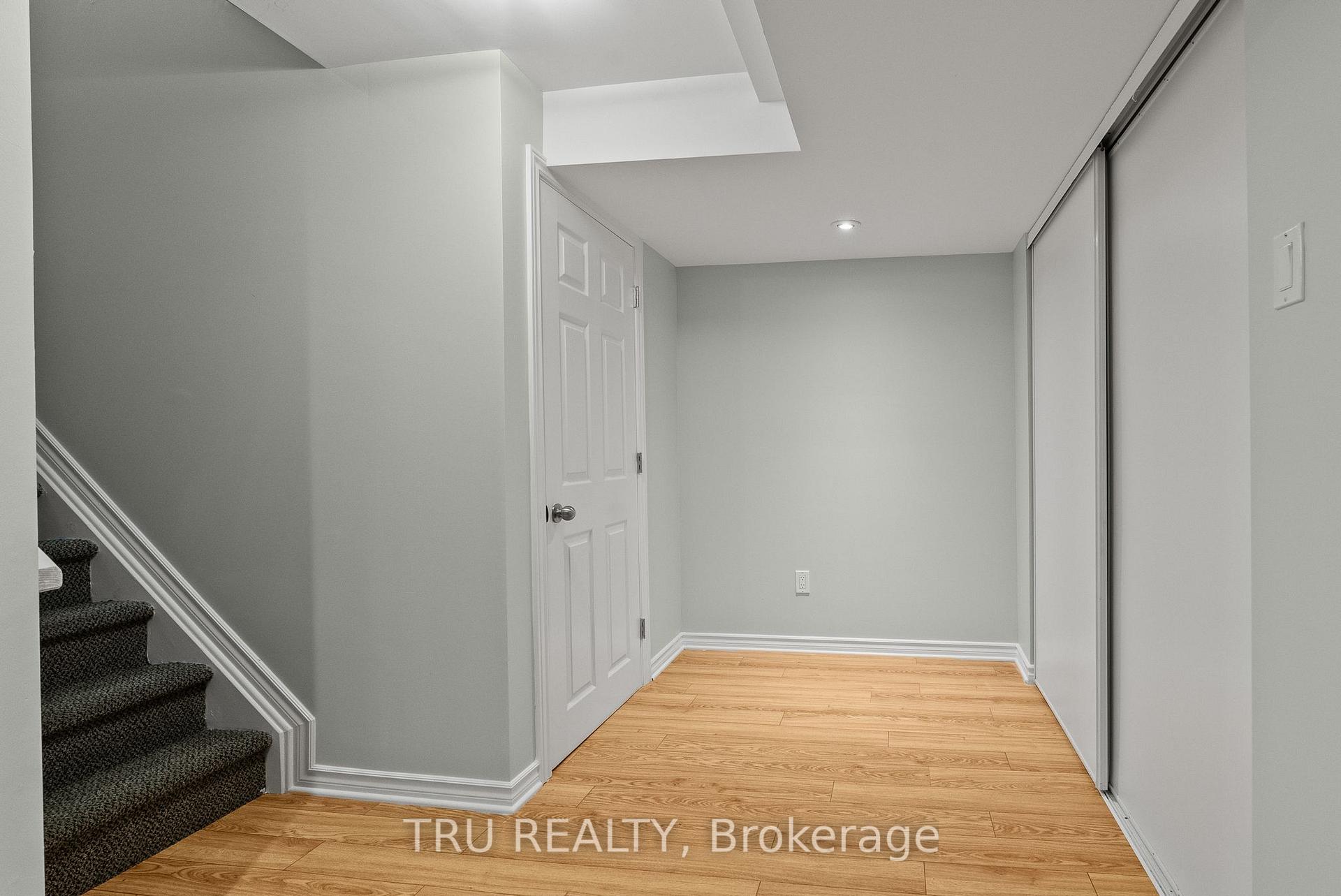 Photo 37 of 27 Upminster Way, Ottawa, Barrhaven - Longfields — HOMEH